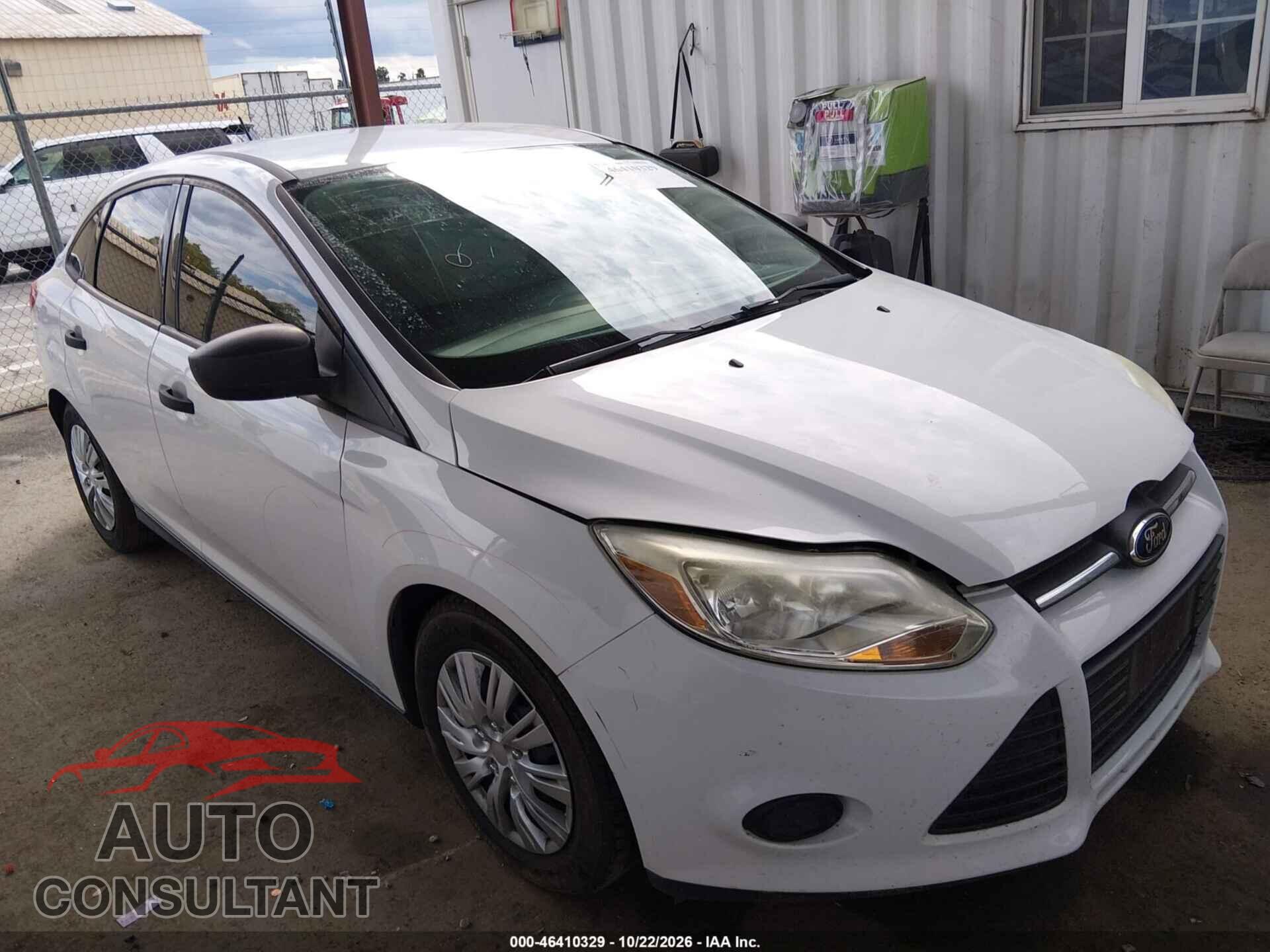 FORD FOCUS 2013 - 1FADP3E22DL145432