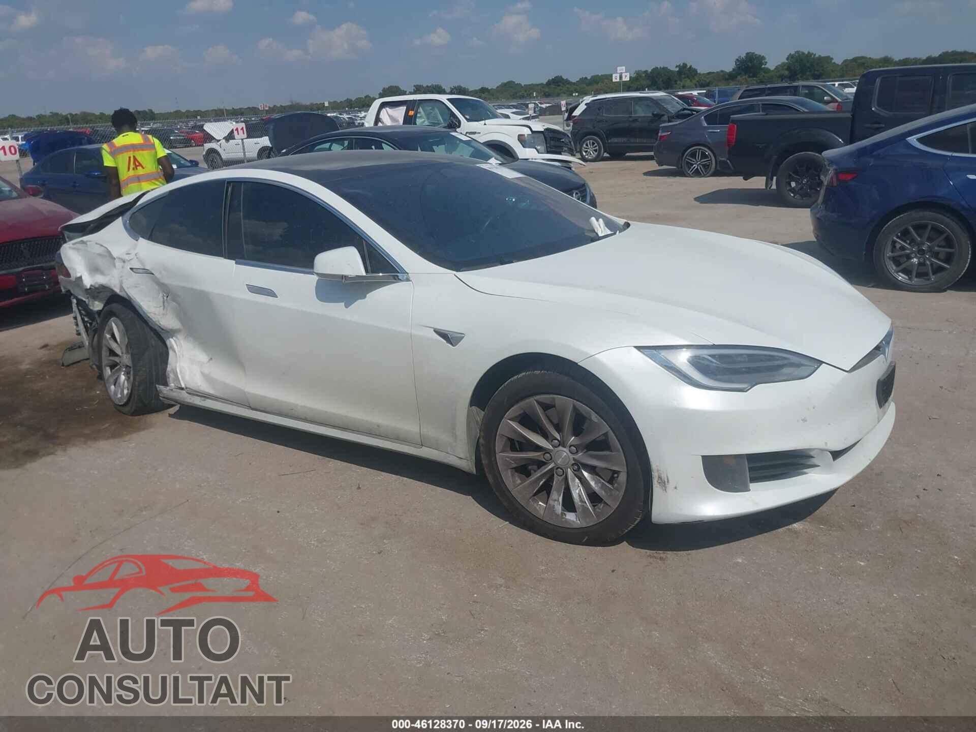 TESLA MODEL S 2017 - 5YJSA1E1XHF204492