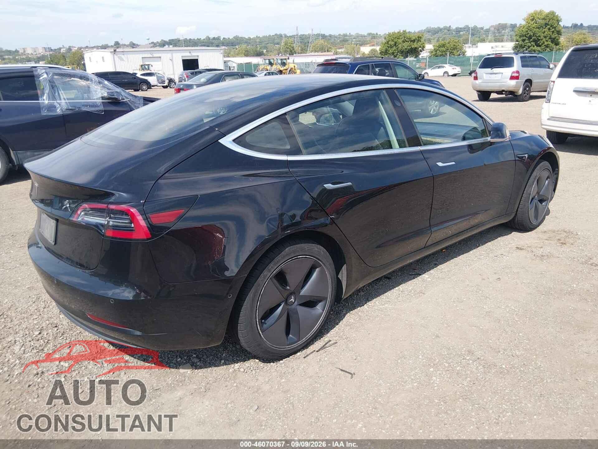 TESLA MODEL 3 2019 - 5YJ3E1EA2KF316901