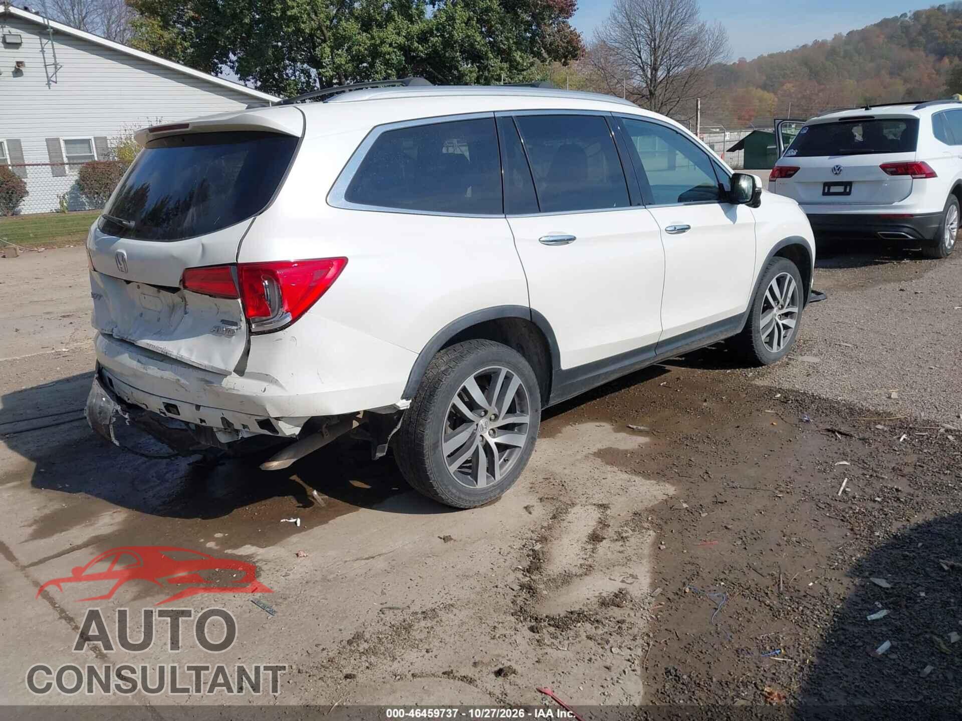 HONDA PILOT 2017 - 5FNYF6H94HB092038