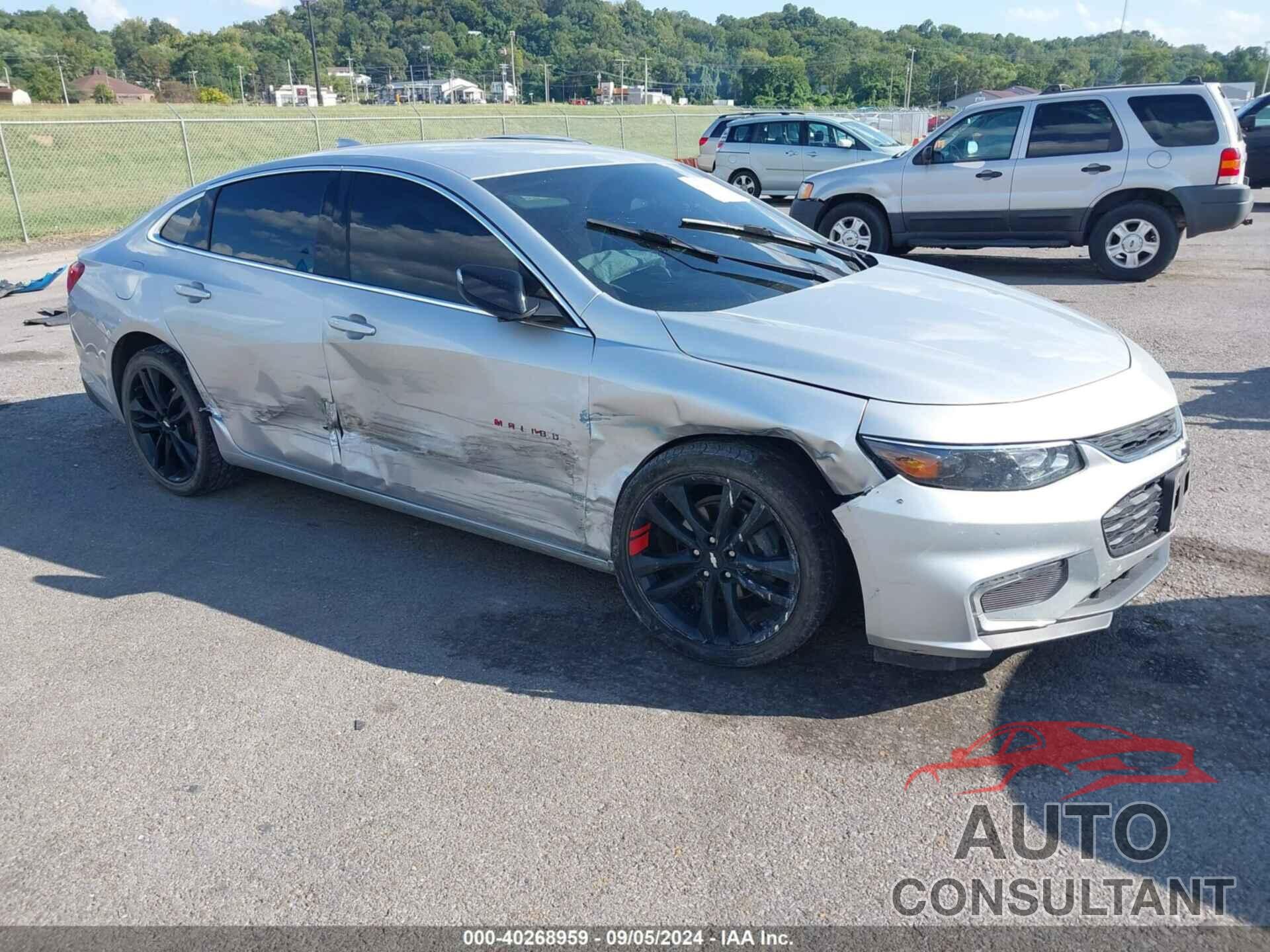 CHEVROLET MALIBU 2018 - 1G1ZD5ST3JF130393