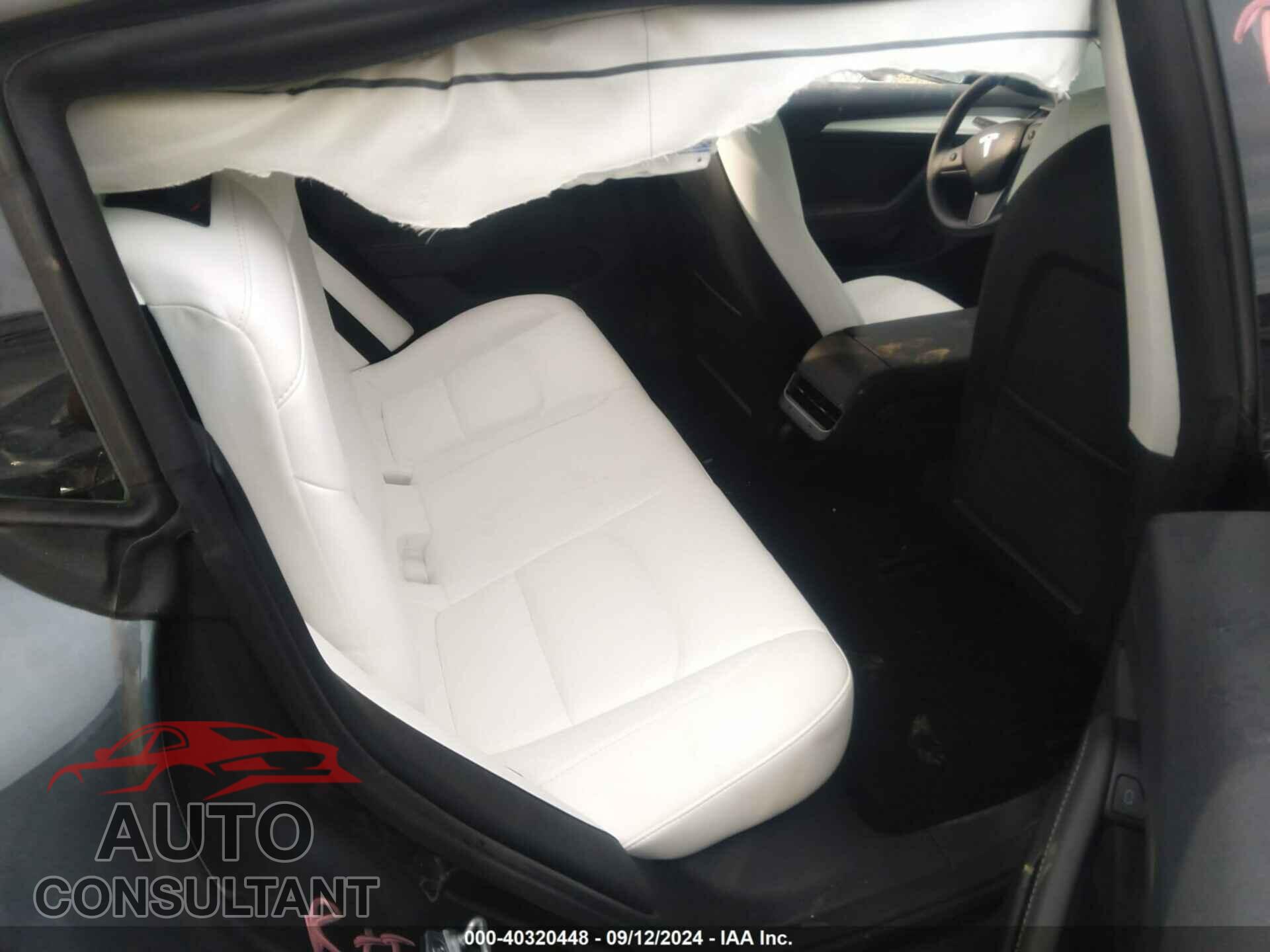 TESLA MODEL 3 2023 - 5YJ3E1EB4PF631716