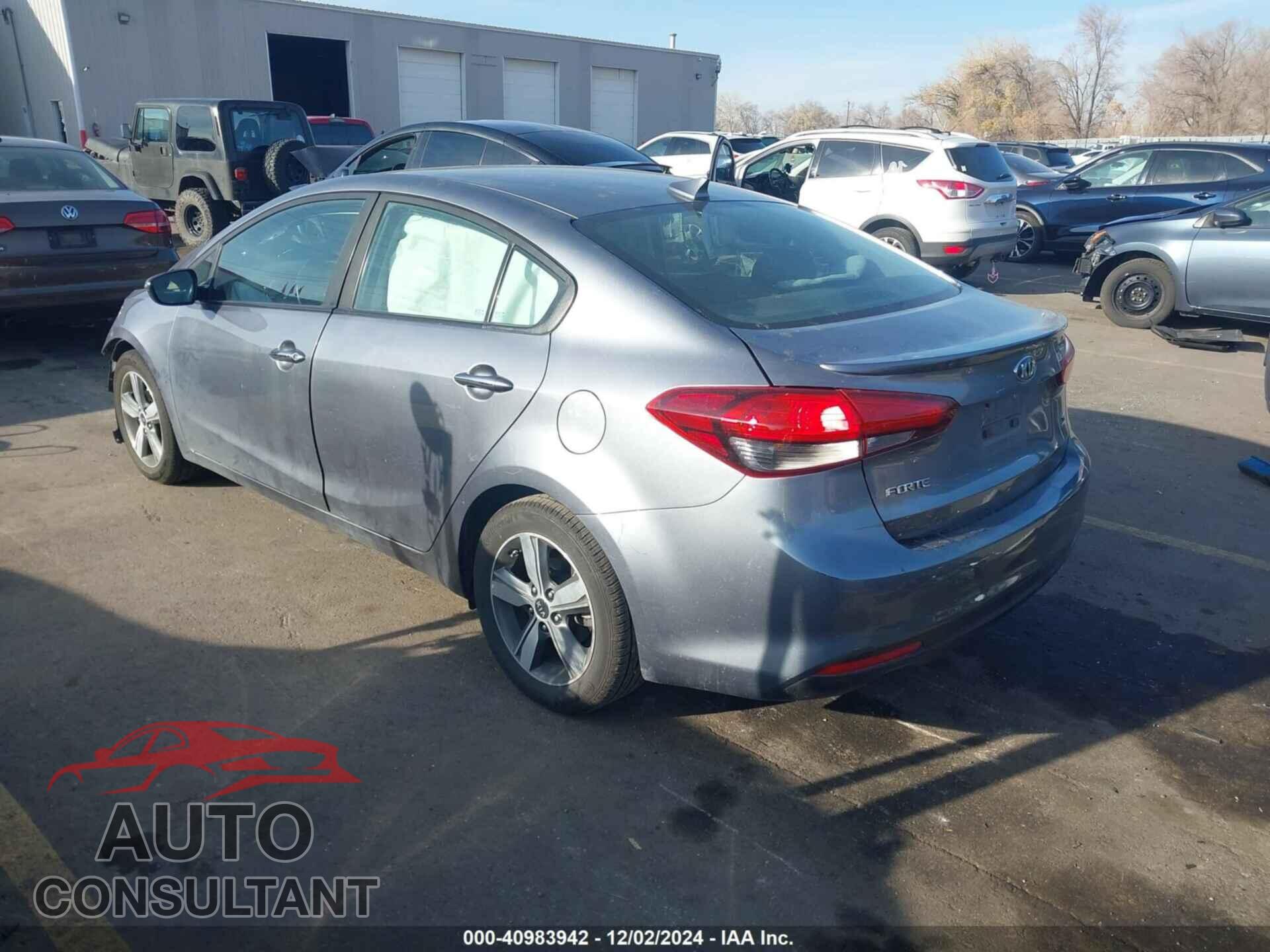 KIA FORTE 2018 - 3KPFL4A73JE171175
