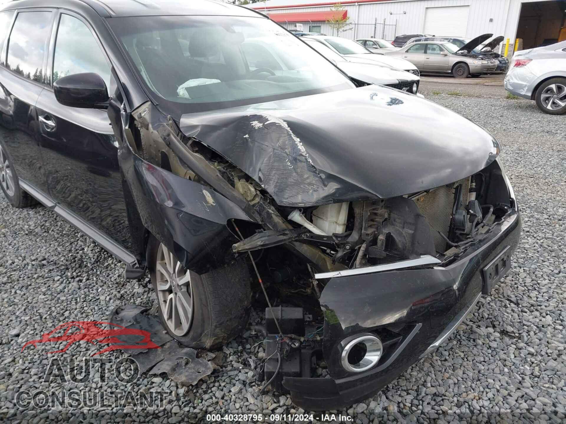 NISSAN PATHFINDER 2016 - 5N1AR2MM9GC661663