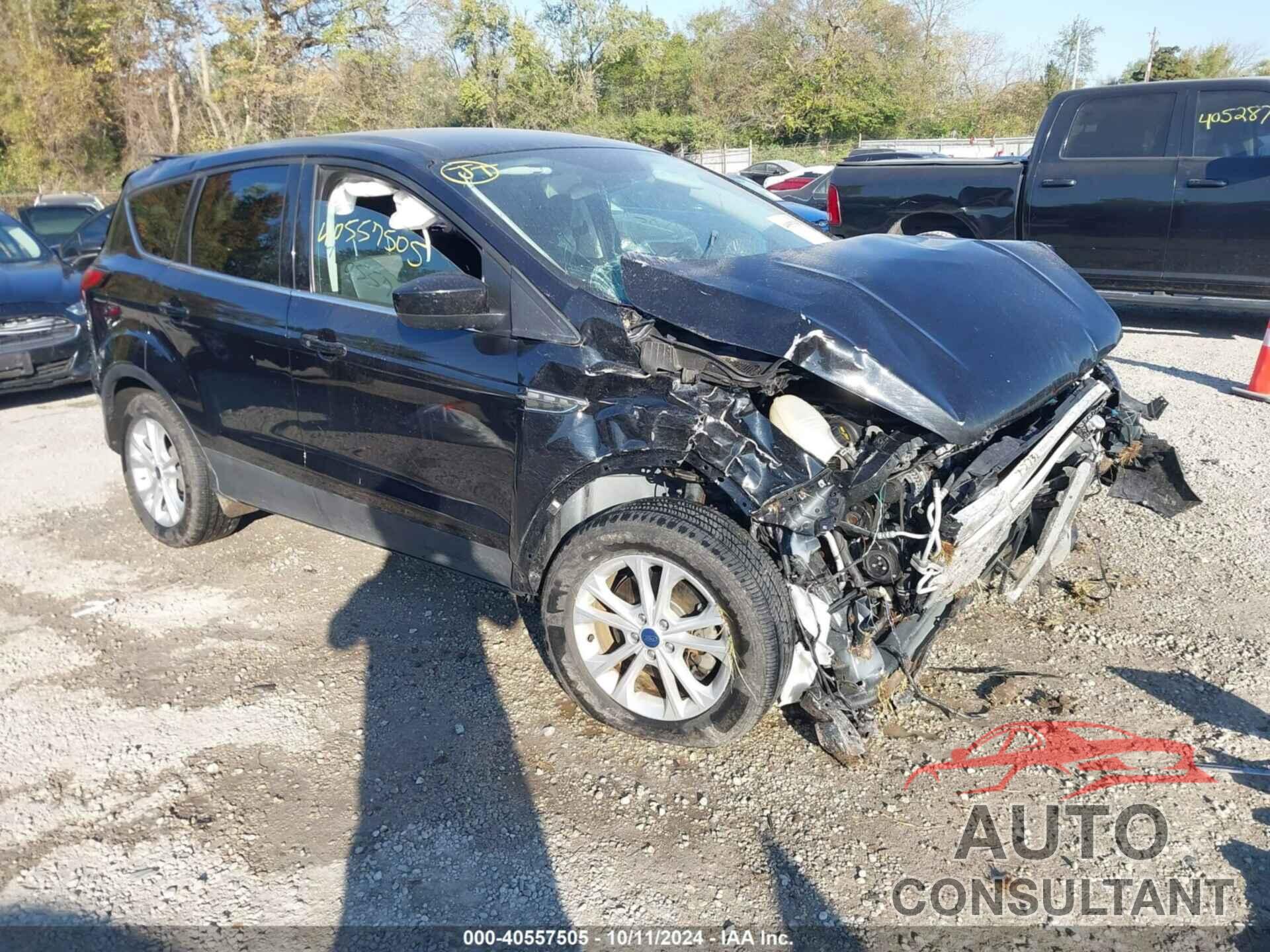 FORD ESCAPE 2019 - 1FMCU9GD4KUB54202