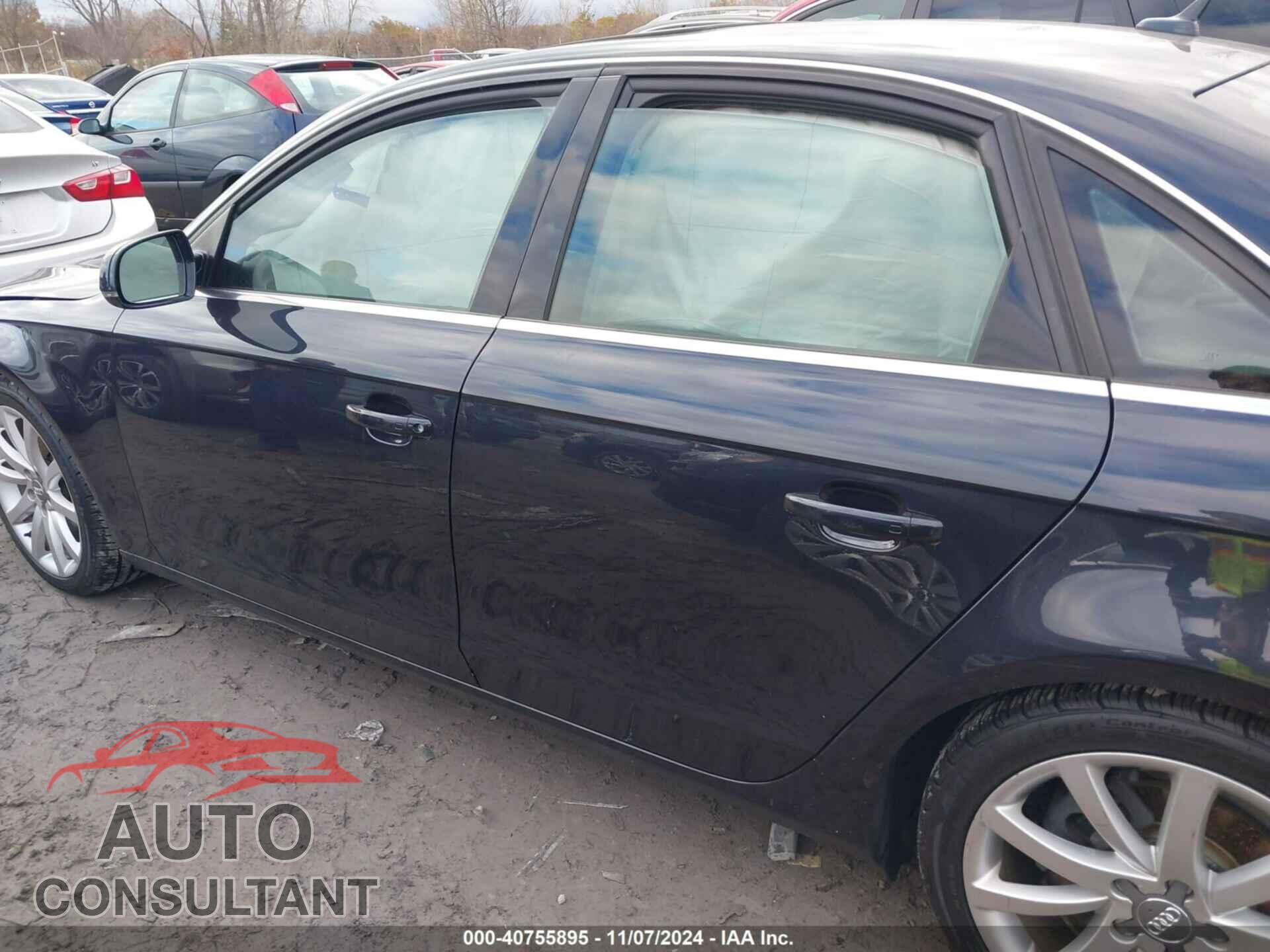 AUDI A4 2013 - WAUFFAFL8DN011107