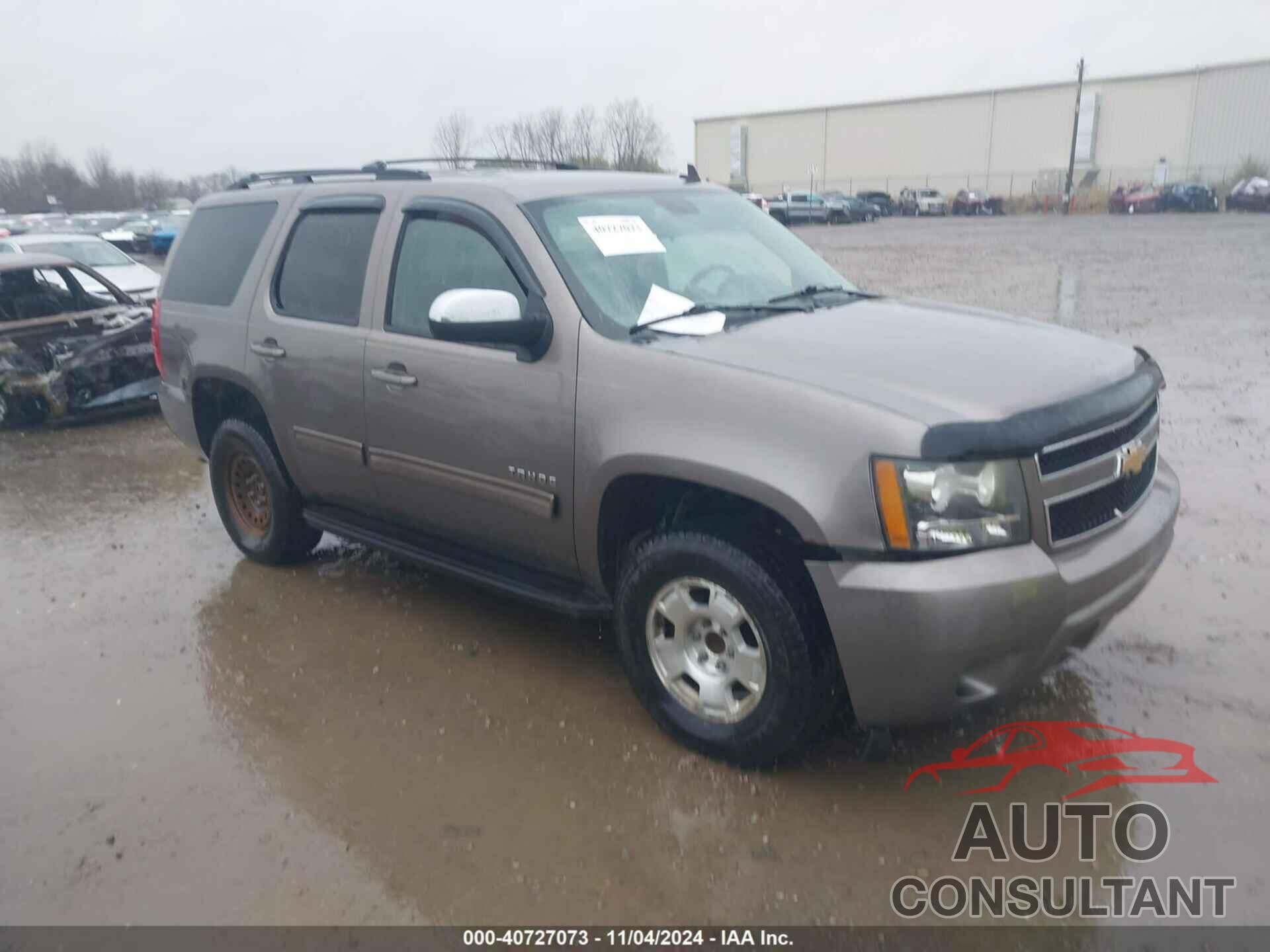 CHEVROLET TAHOE 2011 - 1GNSCAE0XBR262452