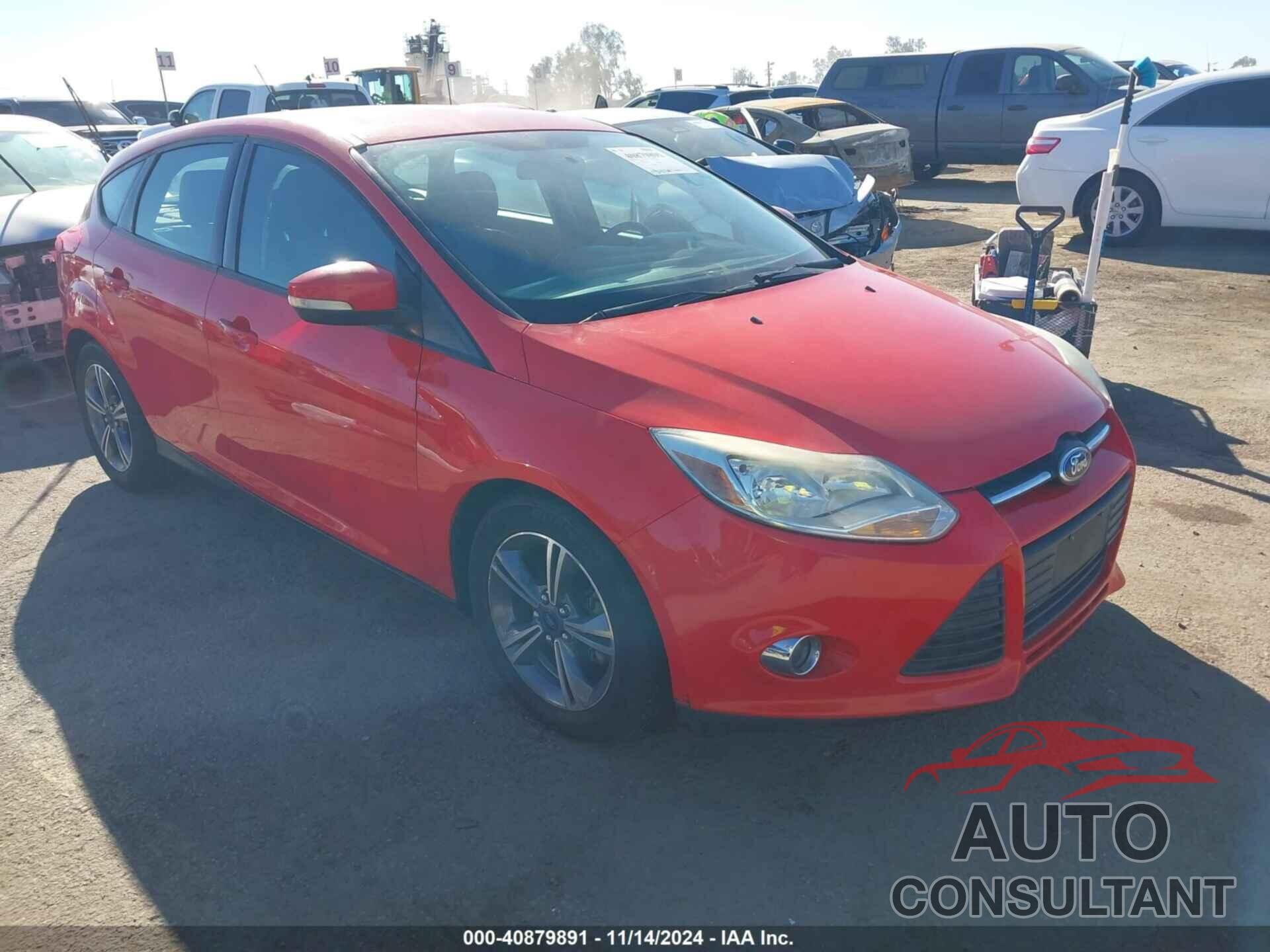 FORD FOCUS 2014 - 1FADP3K24EL389945