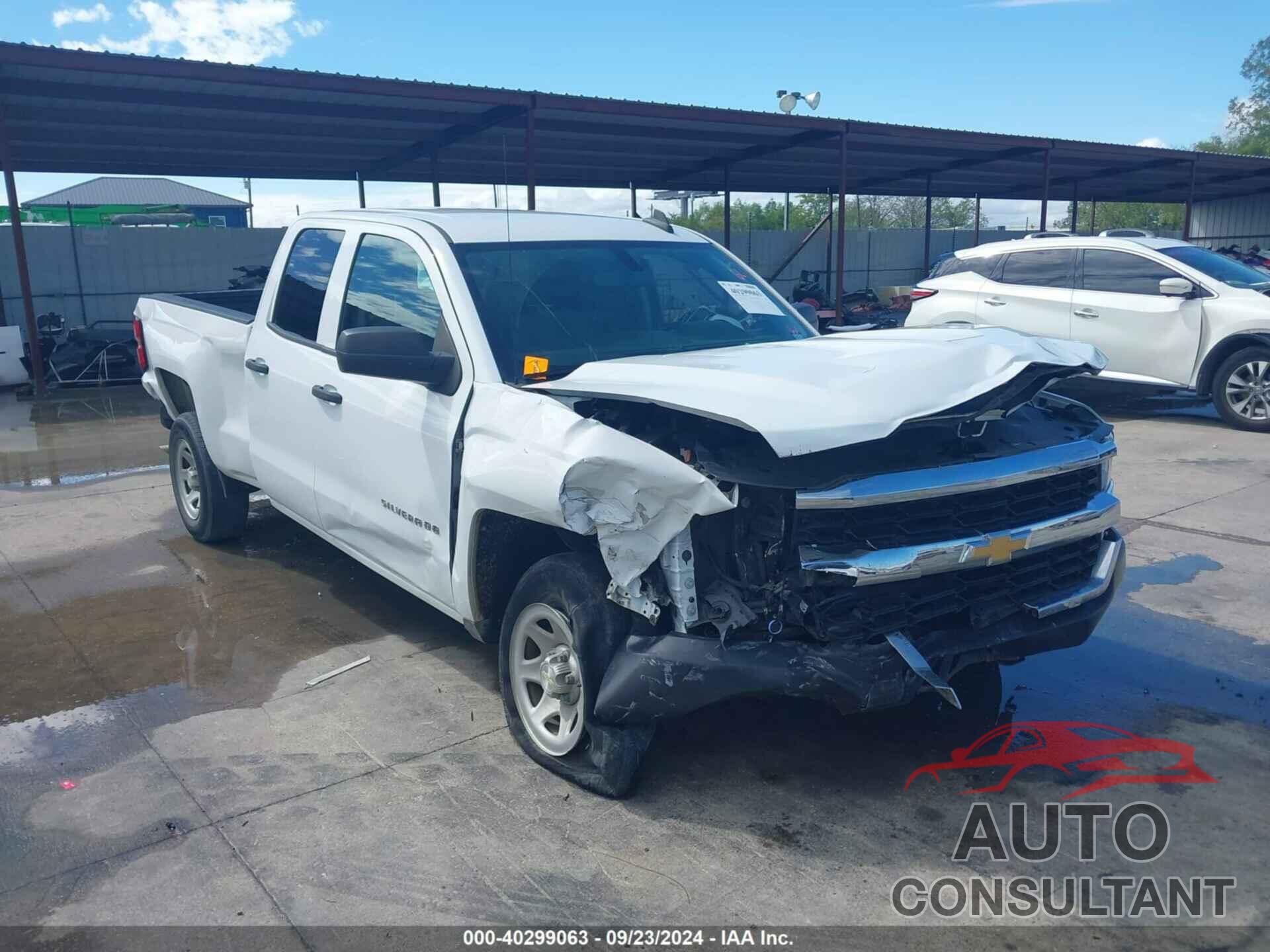 CHEVROLET SILVERADO 1500 2017 - 1GCRCNEC8HZ267571