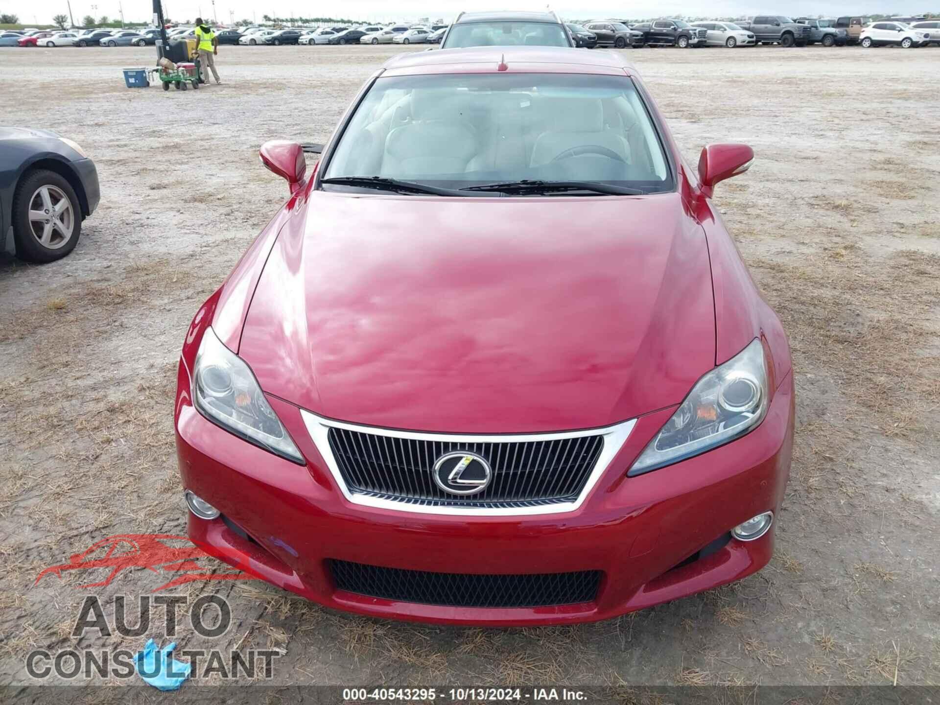 LEXUS IS 250C 2014 - JTHFF2C25E2531061