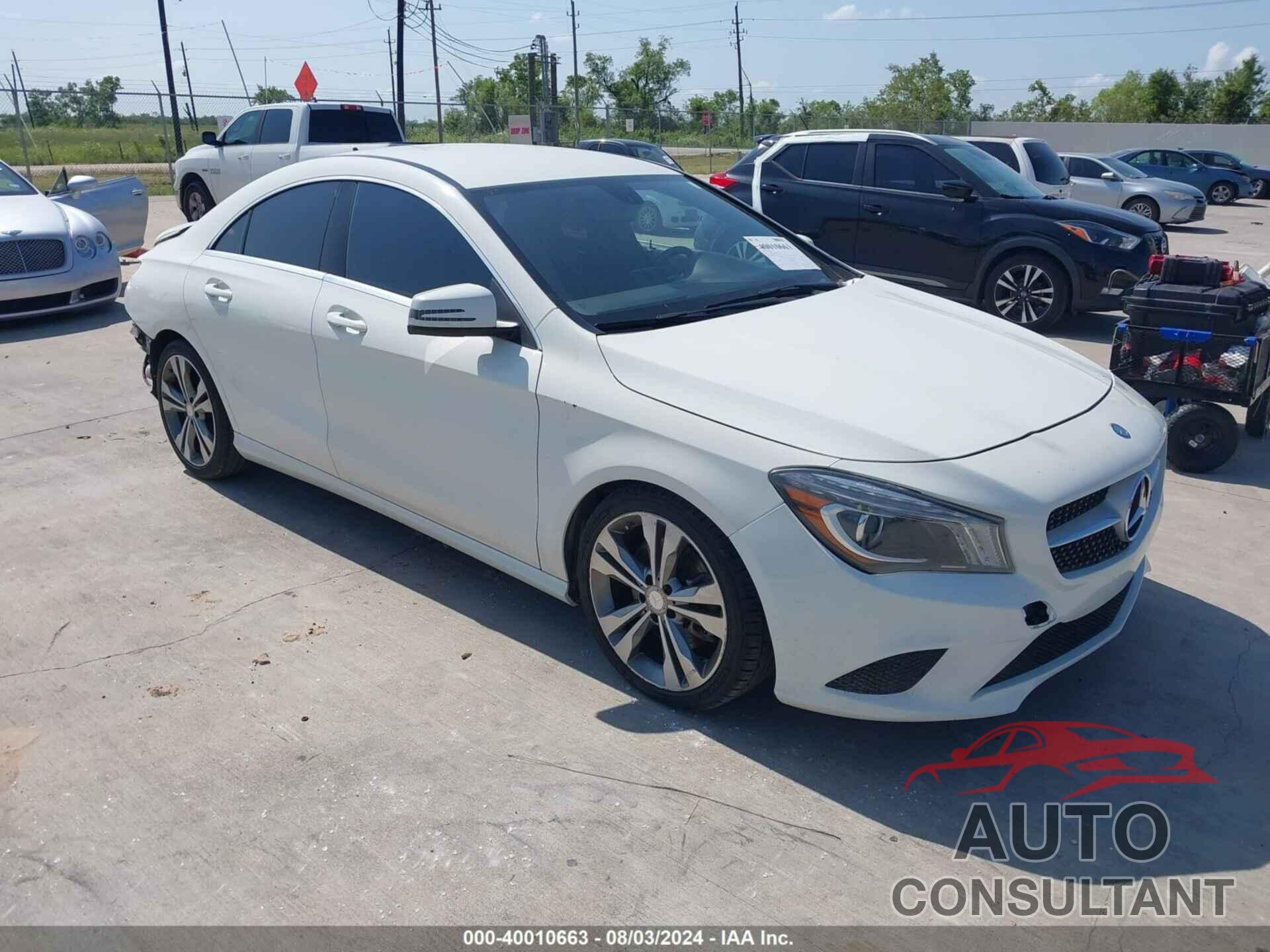 MERCEDES-BENZ CLA 250 2014 - WDDSJ4EB8EN039670