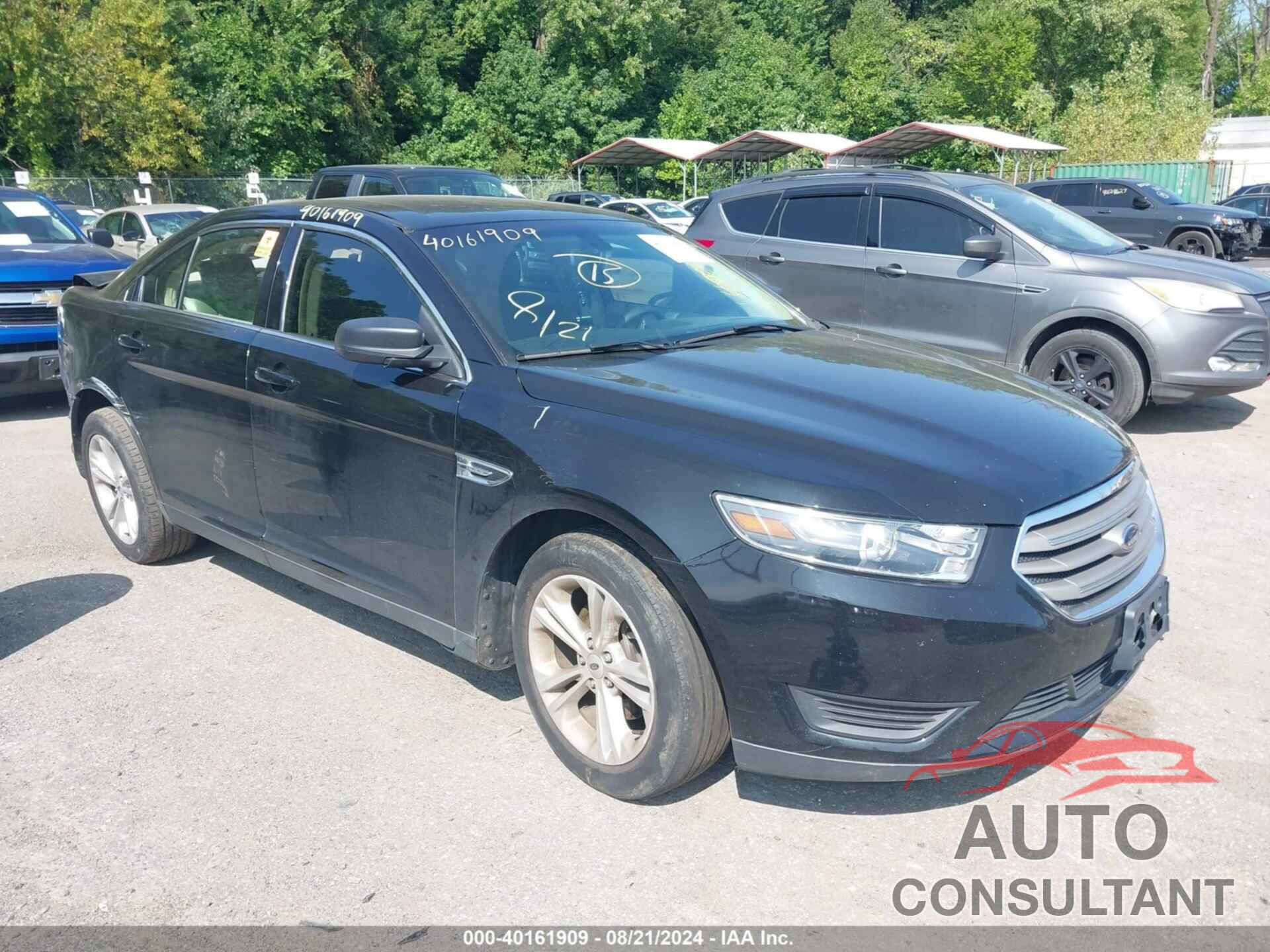 FORD TAURUS 2017 - 1FAHP2D88HG111608