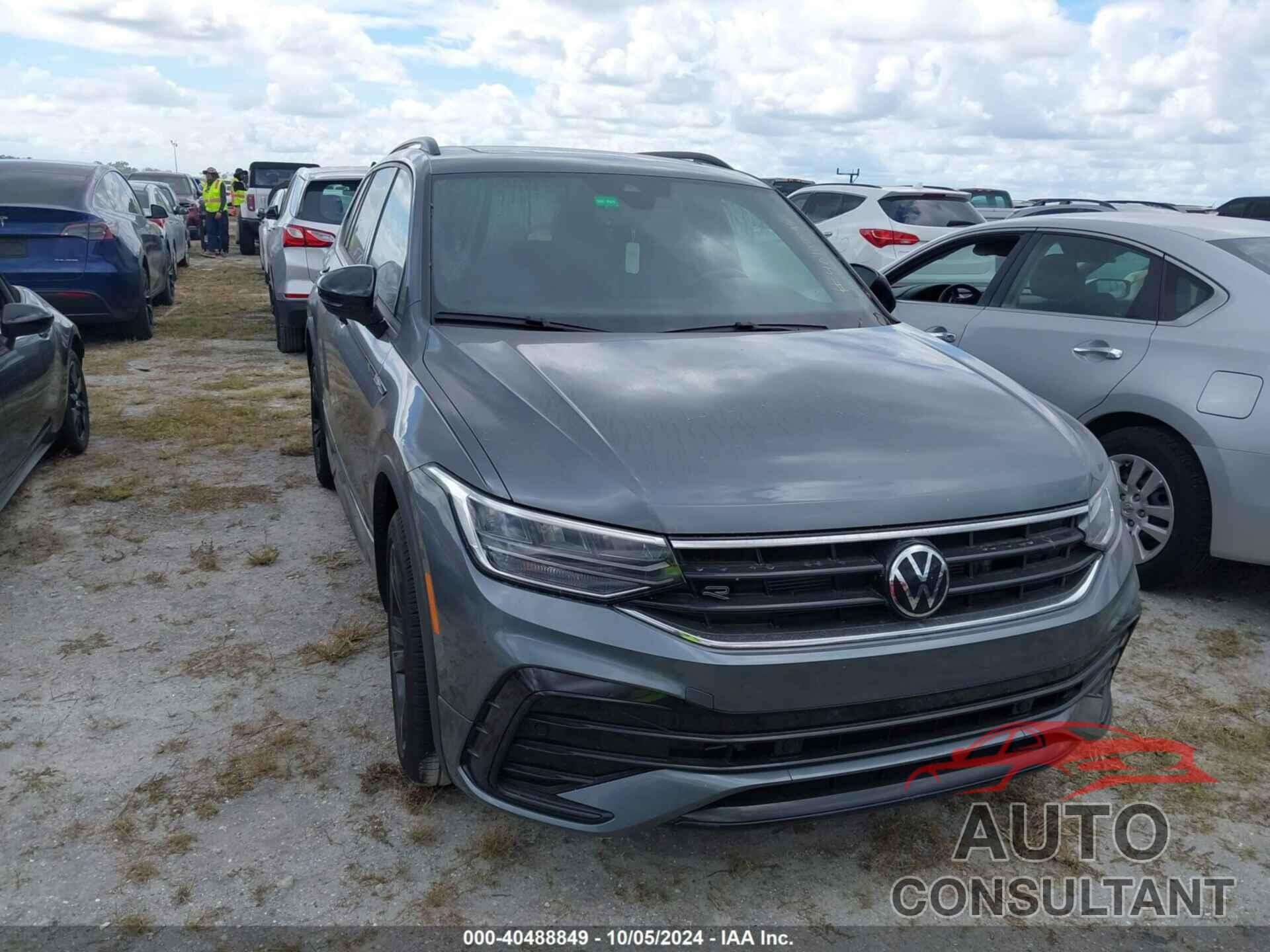 VOLKSWAGEN TIGUAN 2023 - 3VVCB7AX6PM120535