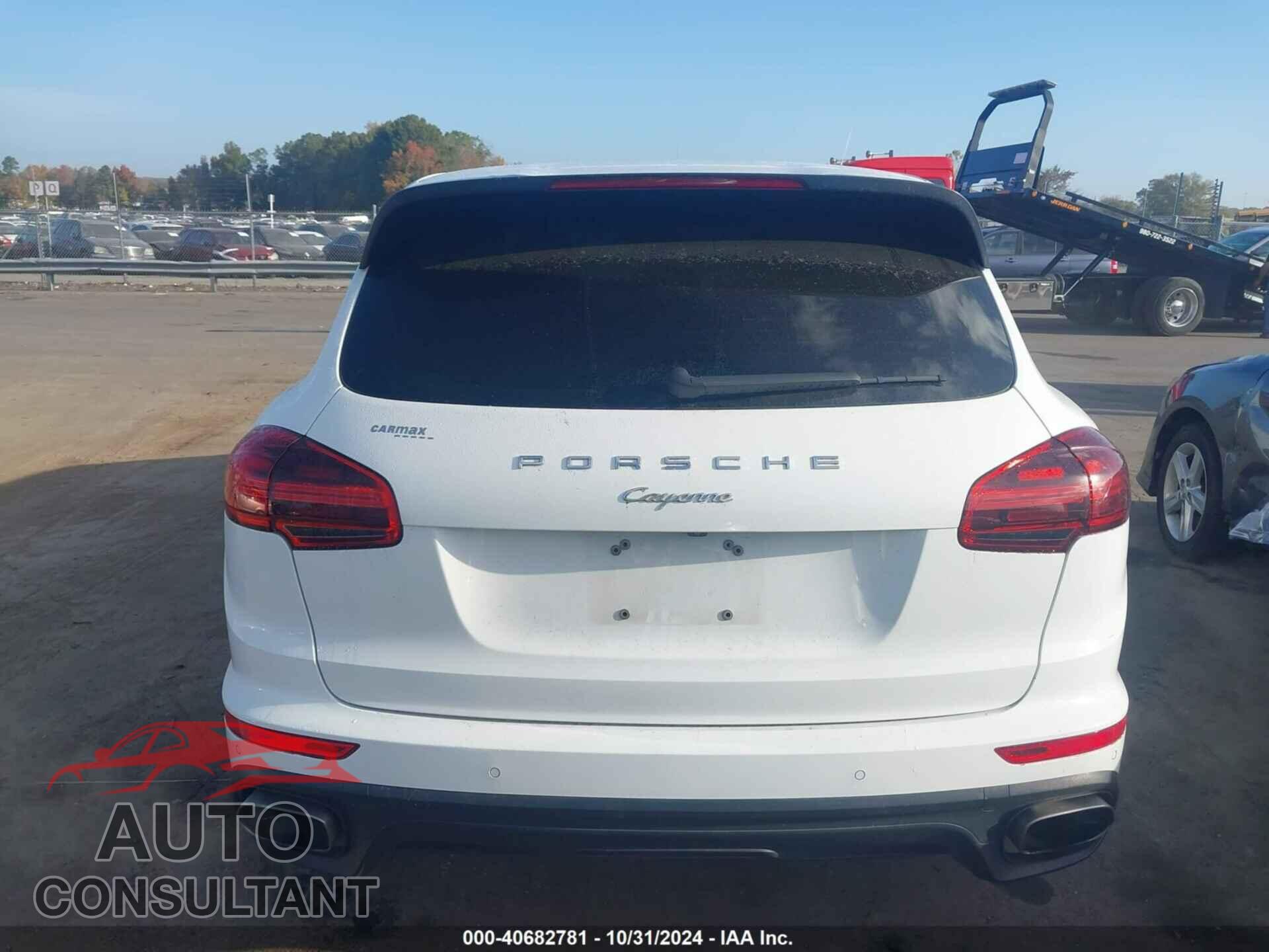 PORSCHE CAYENNE 2016 - WP1AA2A24GLA10048