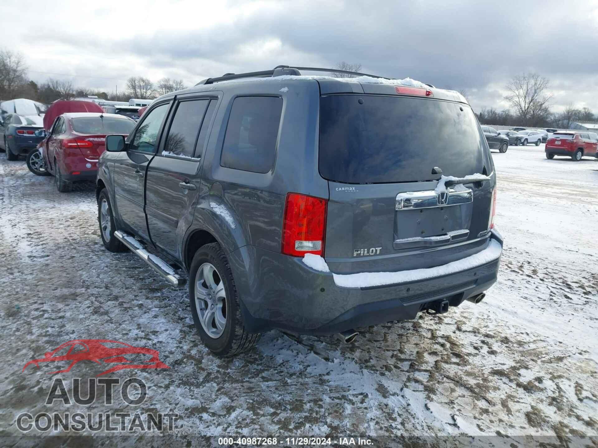 HONDA PILOT 2012 - 5FNYF4H52CB013539