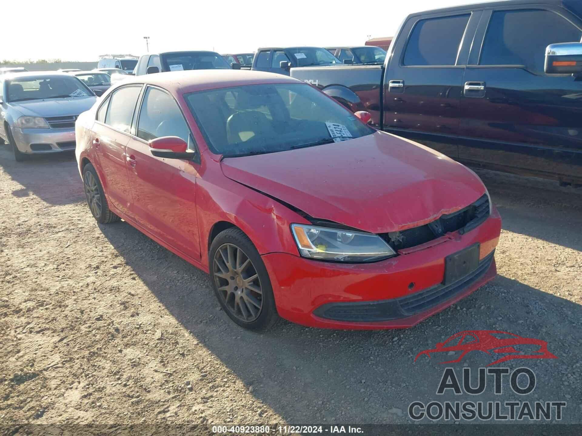 VOLKSWAGEN JETTA 2012 - 3VWDX7AJ3CM336284