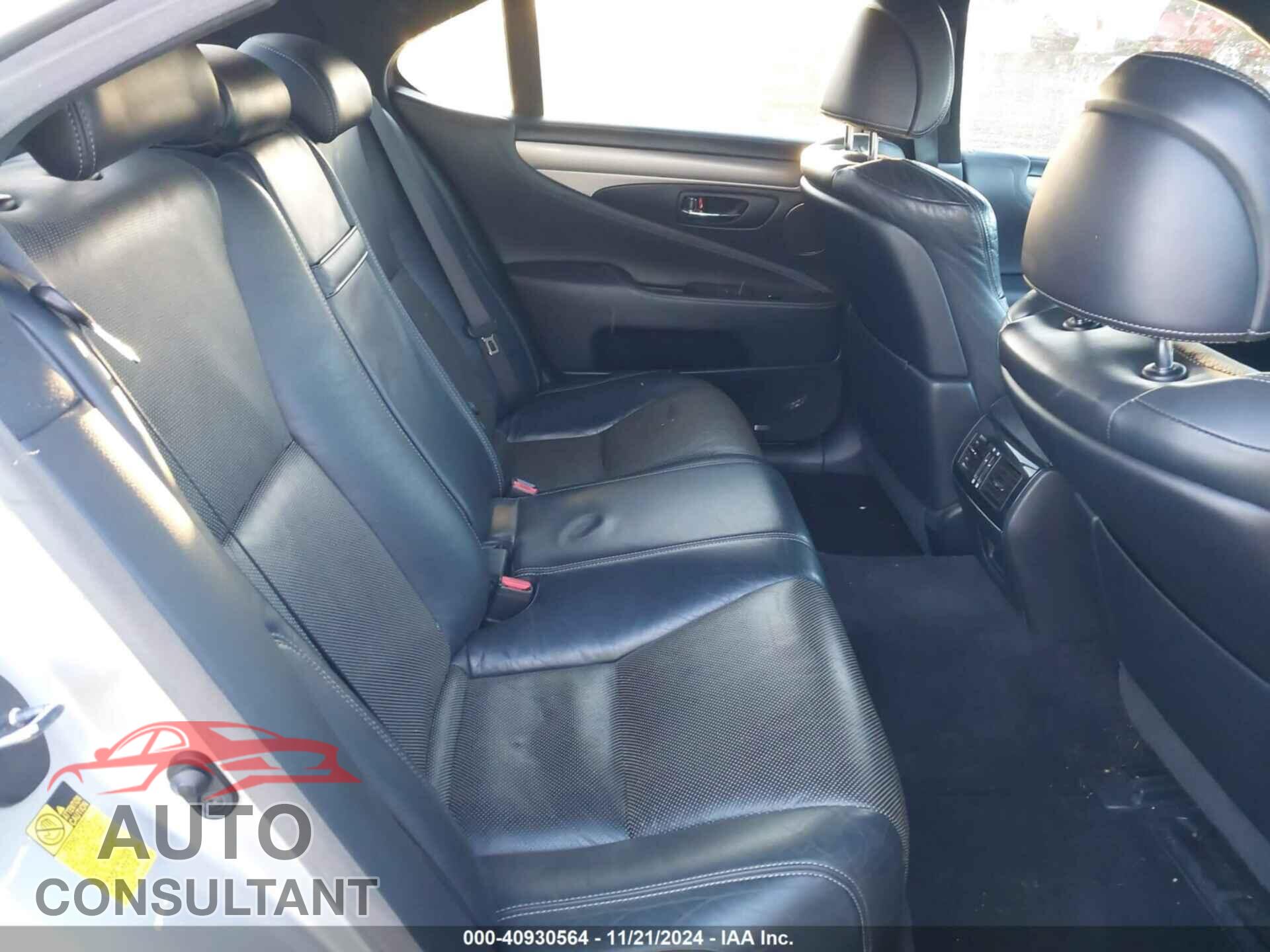 LEXUS LS 2013 - JTHCL5EFXD5019385