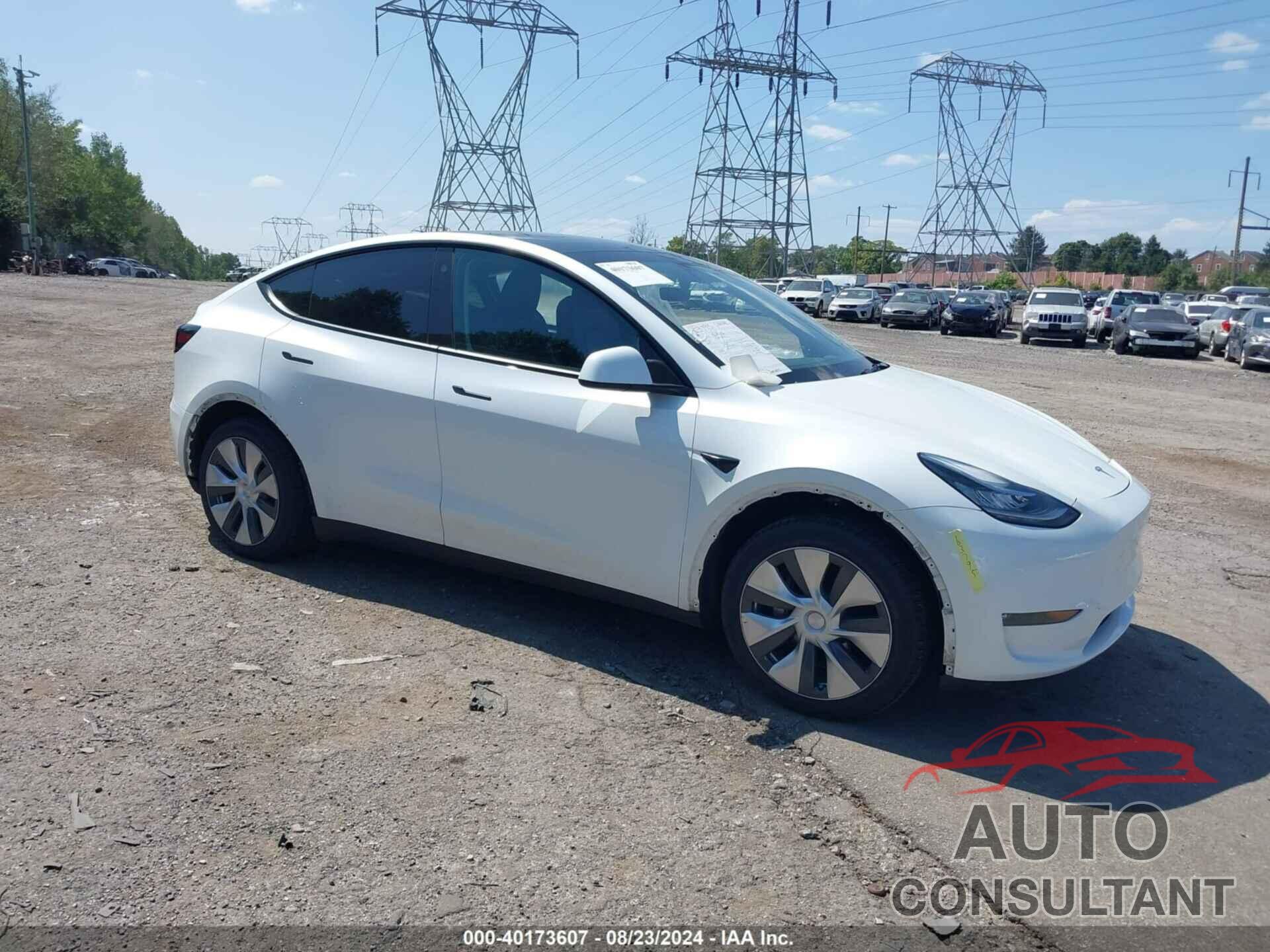 TESLA MODEL Y 2023 - 7SAYGDEE1PF610711