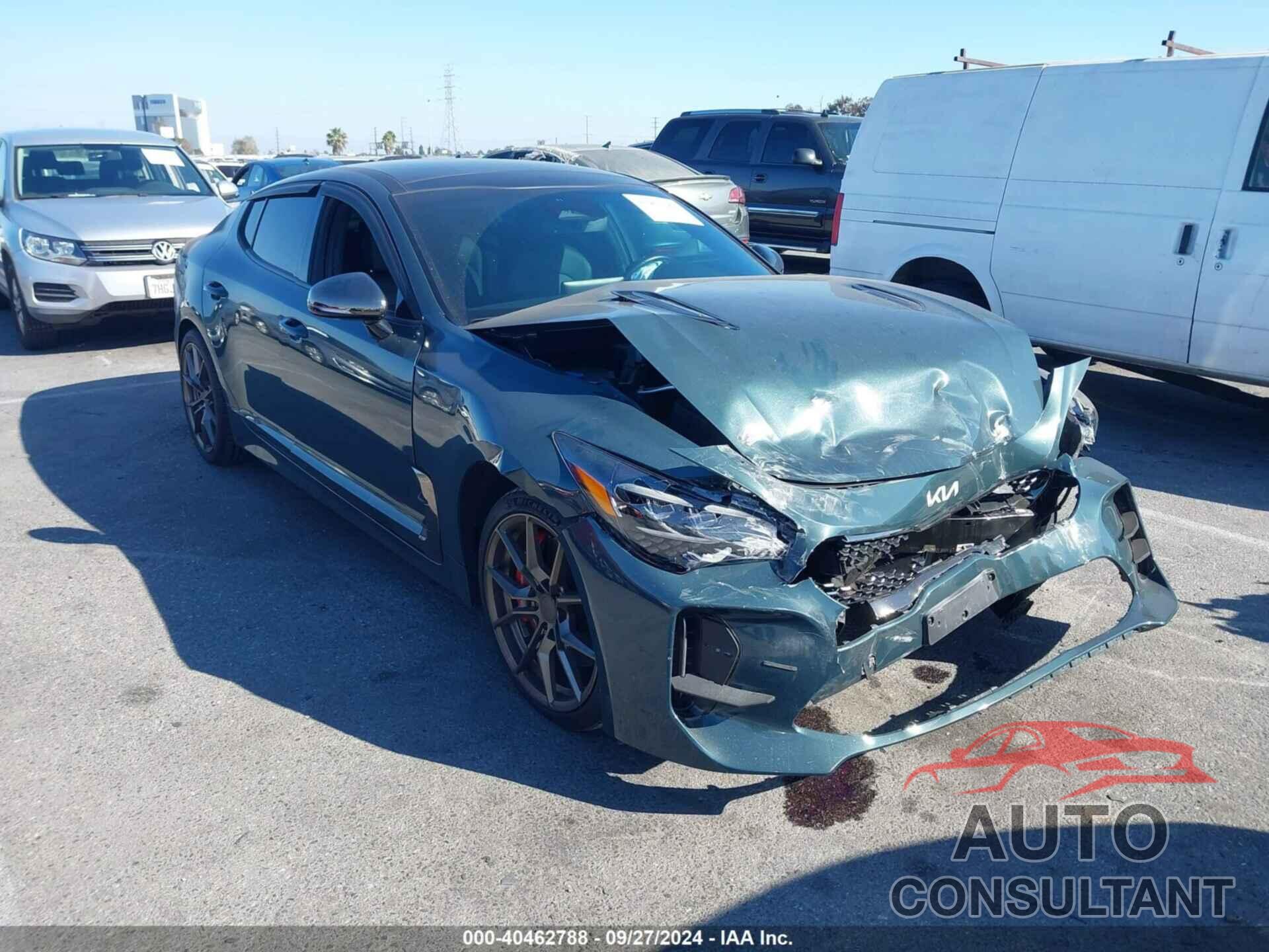 KIA STINGER 2022 - KNAE45LC1N6107329