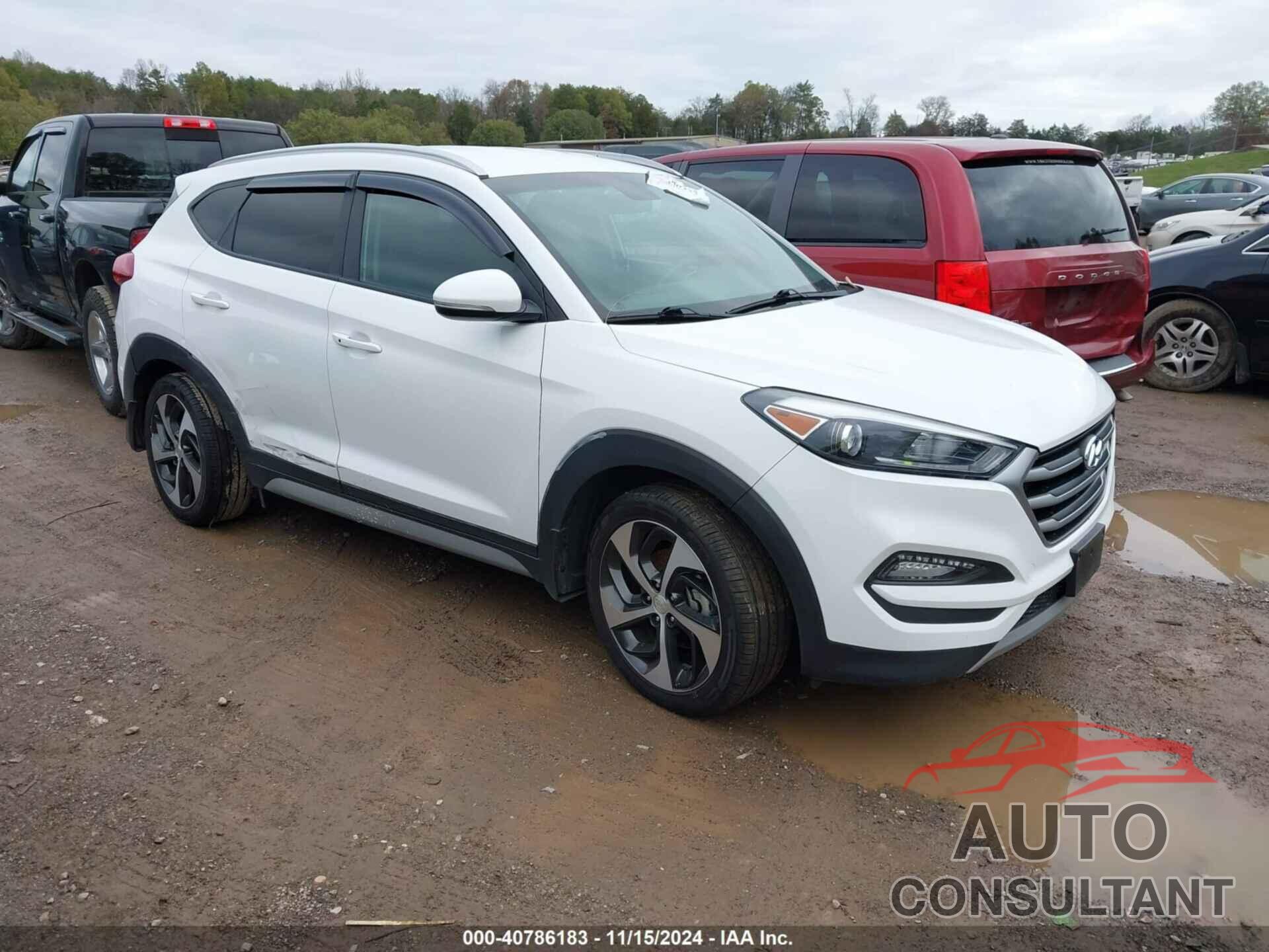 HYUNDAI TUCSON 2018 - KM8J3CAL8JU748815