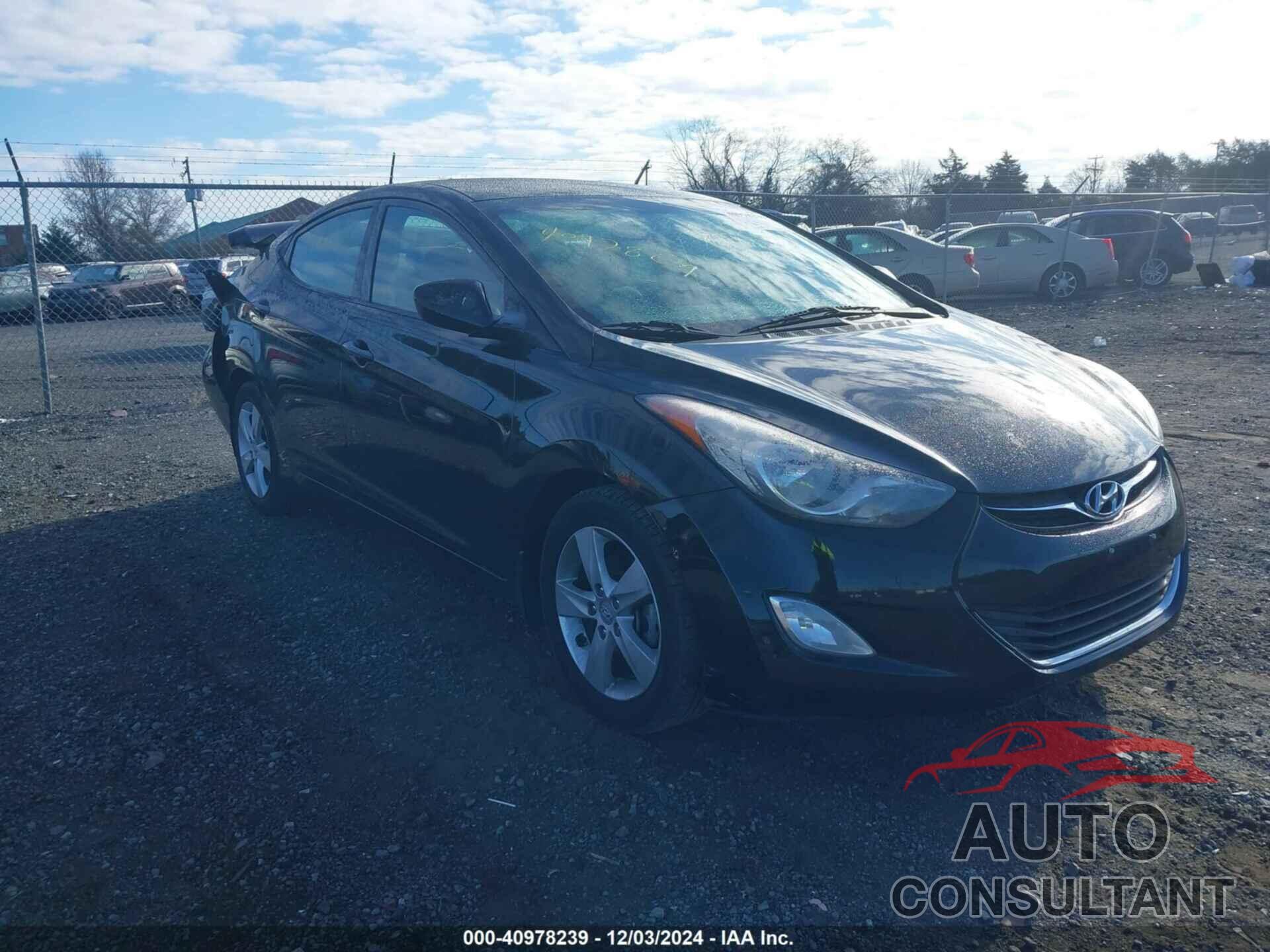 HYUNDAI ELANTRA 2013 - 5NPDH4AE1DH363315