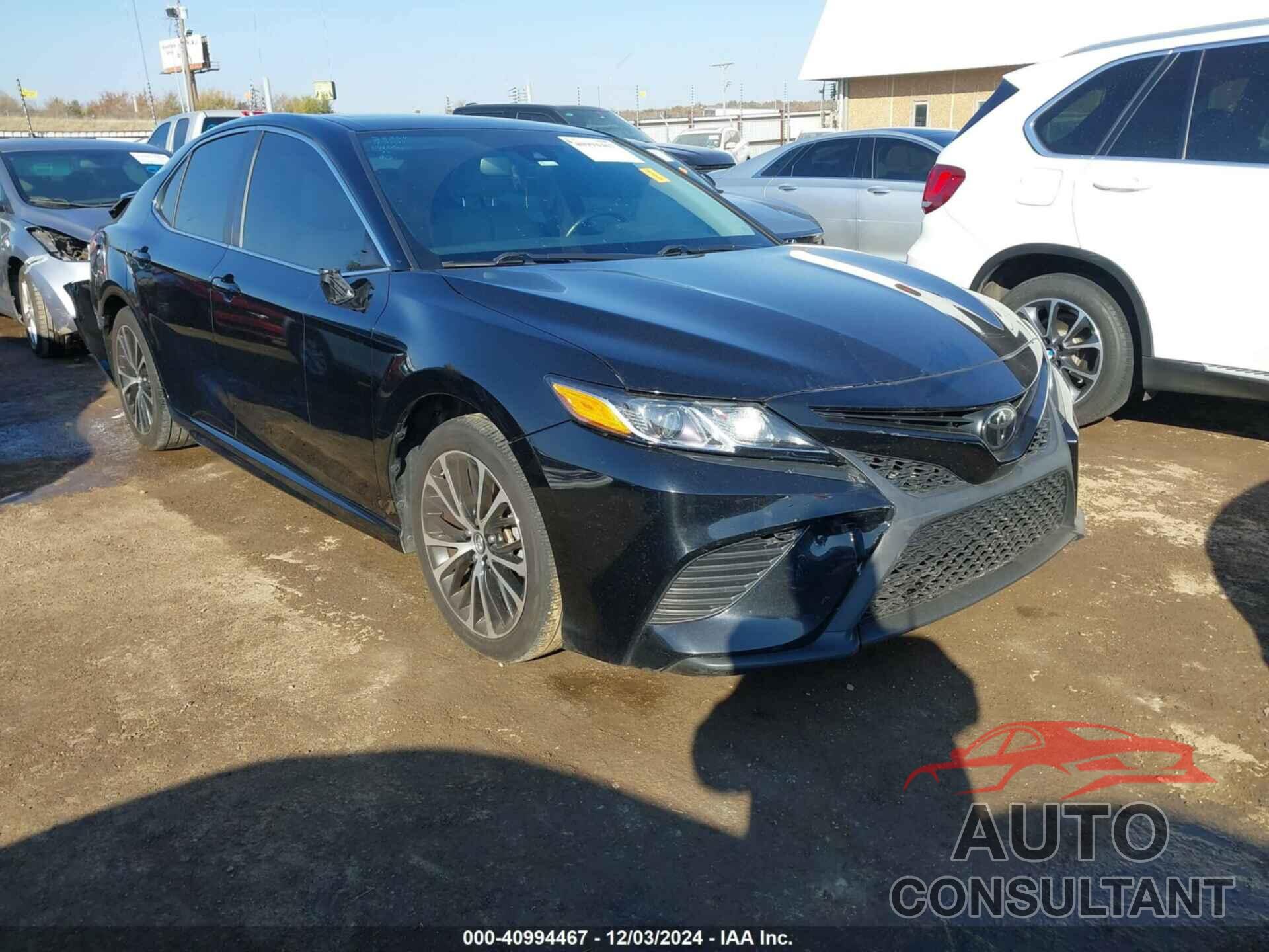 TOYOTA CAMRY 2019 - 4T1B11HK0KU282892