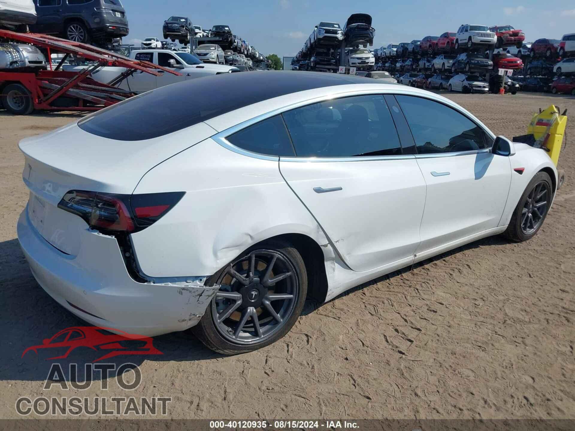TESLA MODEL 3 2018 - 5YJ3E1EA2JF042307