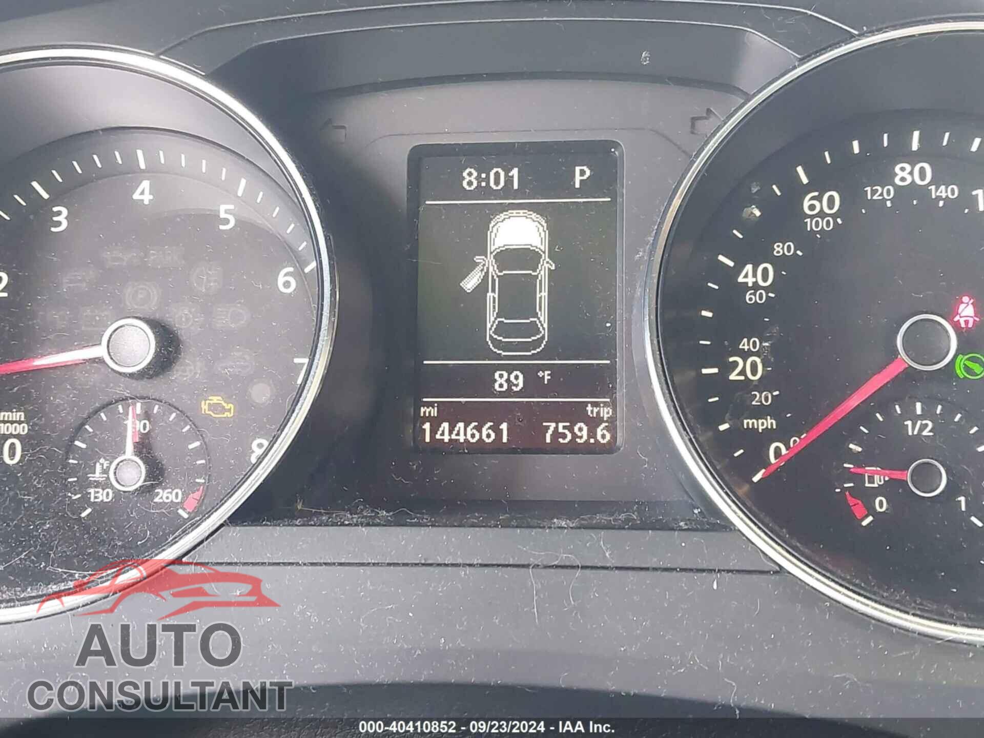 VOLKSWAGEN JETTA 2017 - 3VWDB7AJ4HM238659