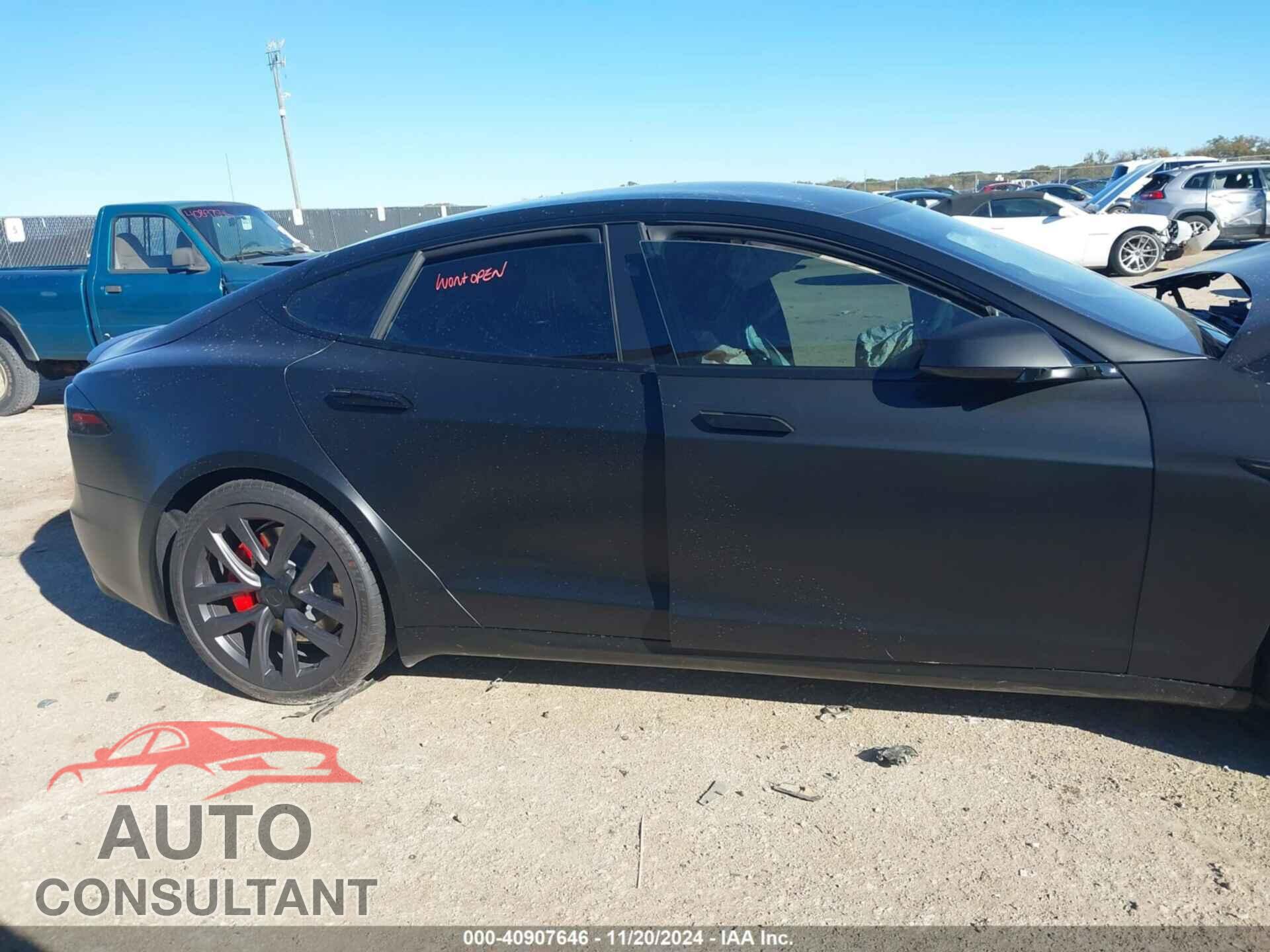 TESLA MODEL S 2024 - 5YJSA1E69RF544911