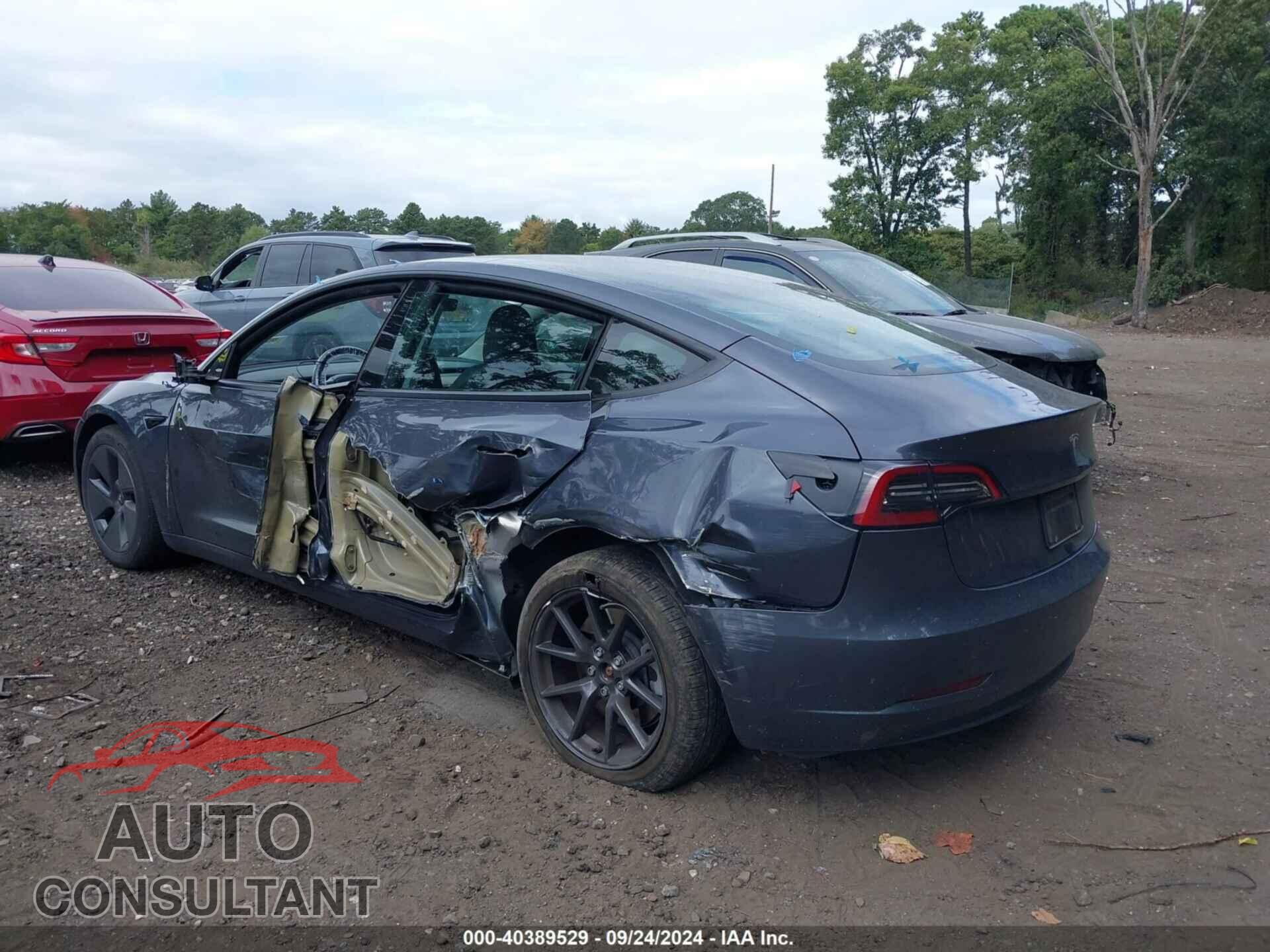 TESLA MODEL 3 2023 - 5YJ3E1EA7PF690055