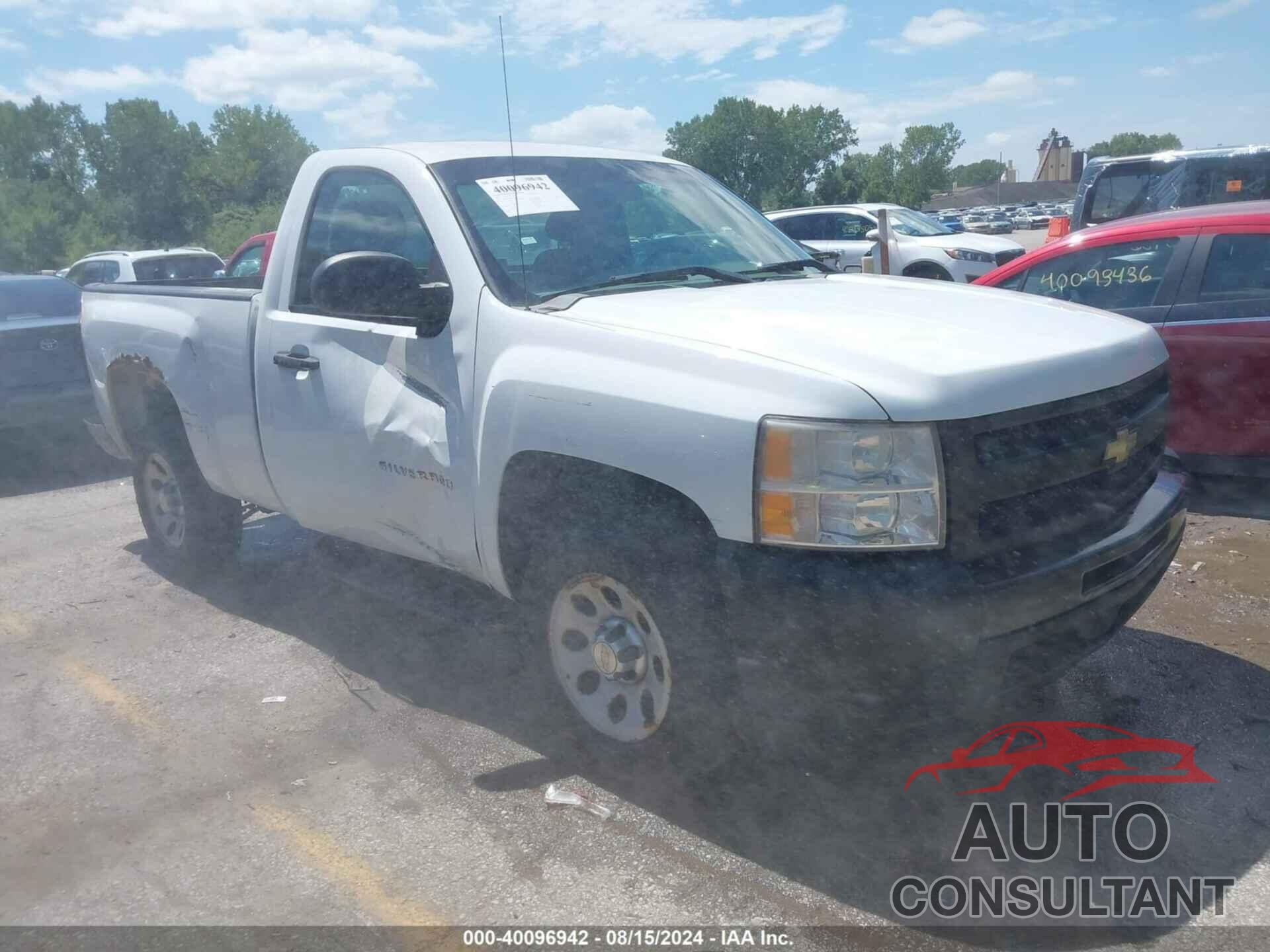 CHEVROLET SILVERADO 1500 2011 - 1GCNCPEXXBZ302390