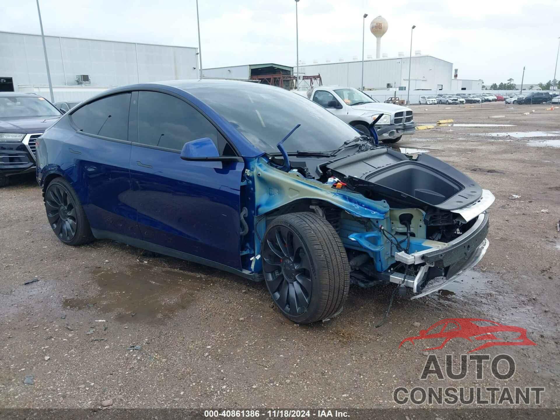 TESLA MODEL Y 2023 - 7SAYGDEF5PF700663