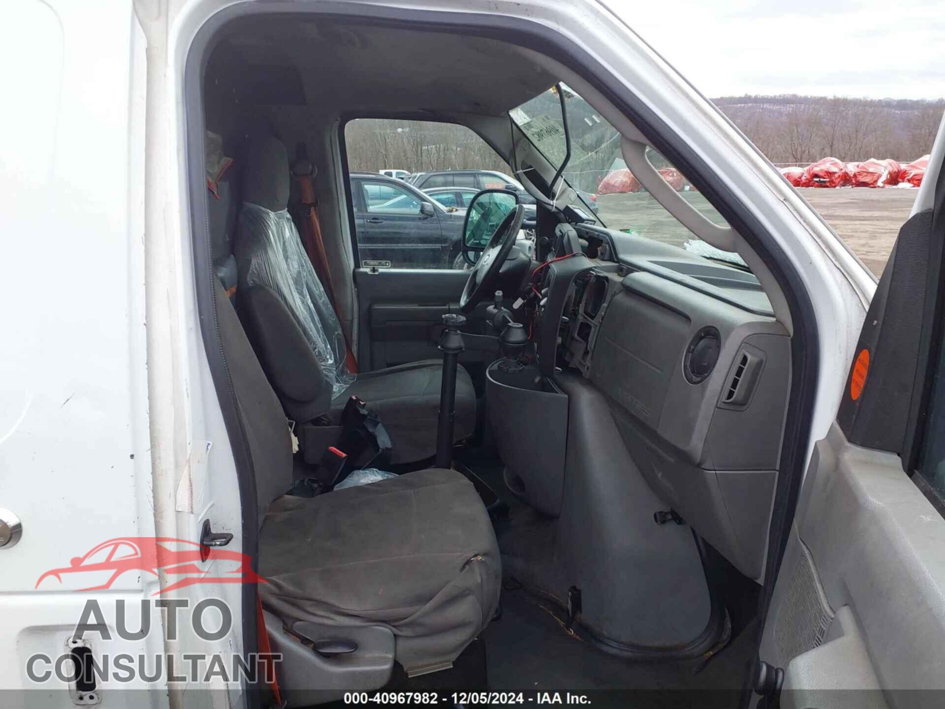 FORD E-150 2010 - 1FTNE1EW5ADA91139