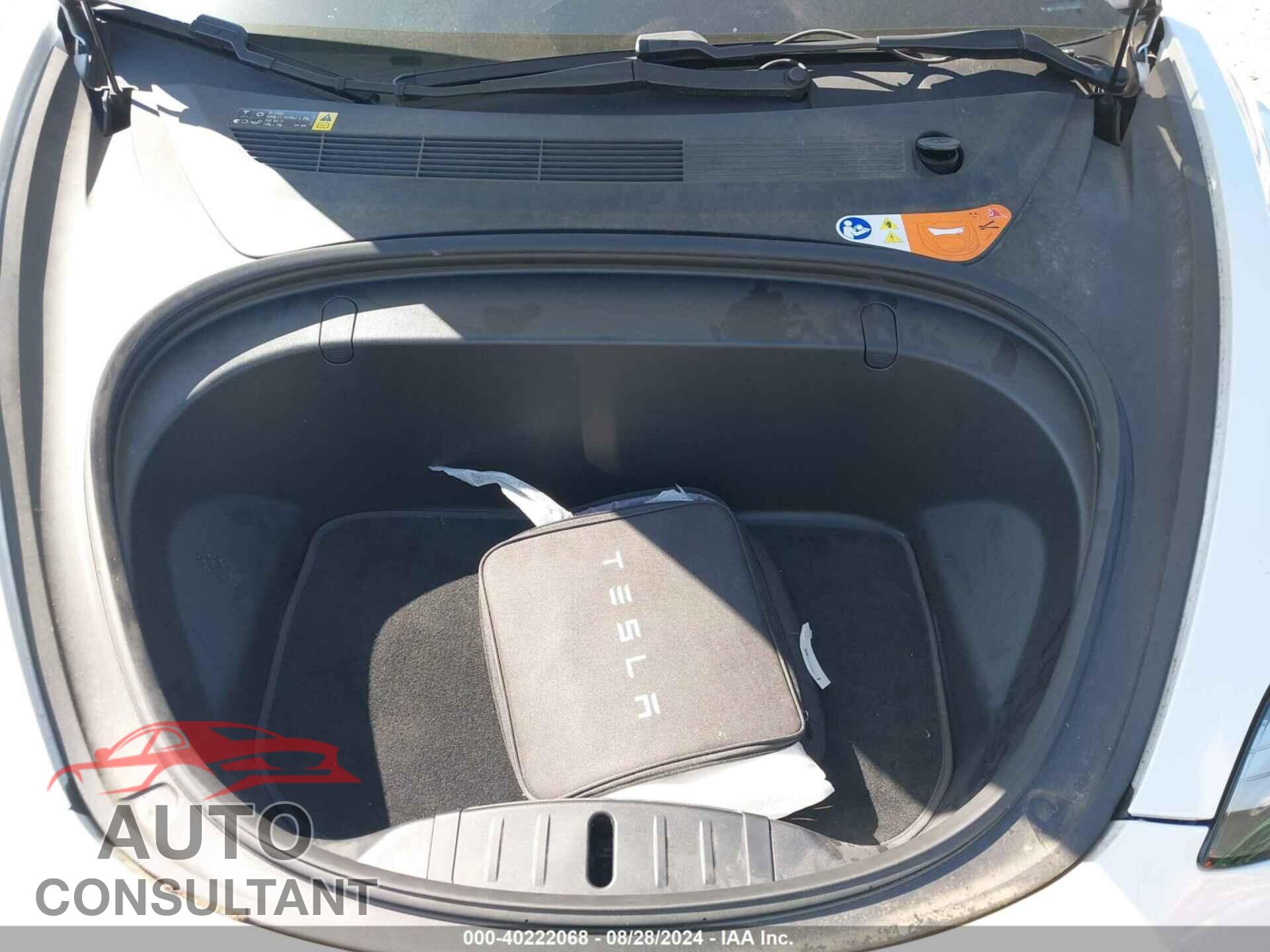 TESLA MODEL 3 2018 - 5YJ3E1EA7JF014809