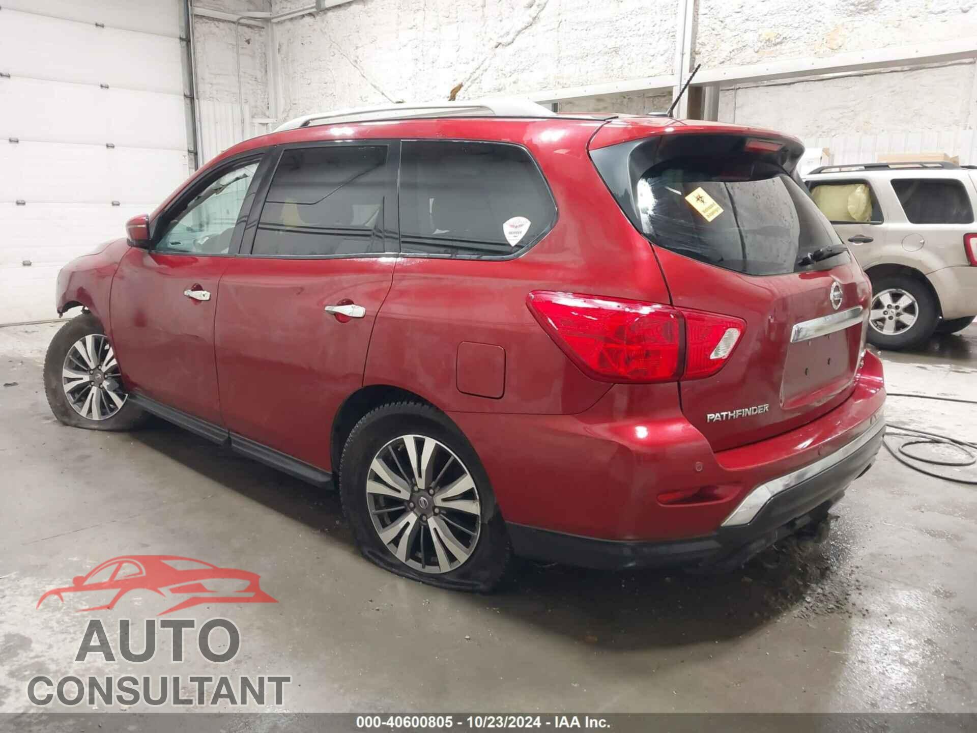 NISSAN PATHFINDER 2017 - 5N1DR2MM7HC685720
