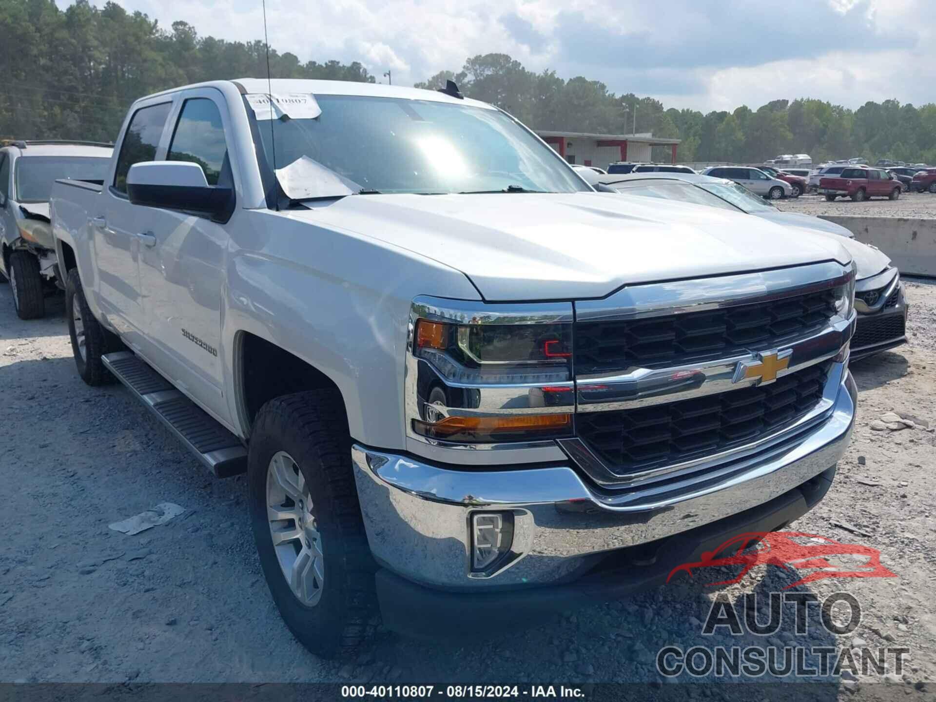 CHEVROLET SILVERADO 1500 2018 - 3GCUKREC0JG621433