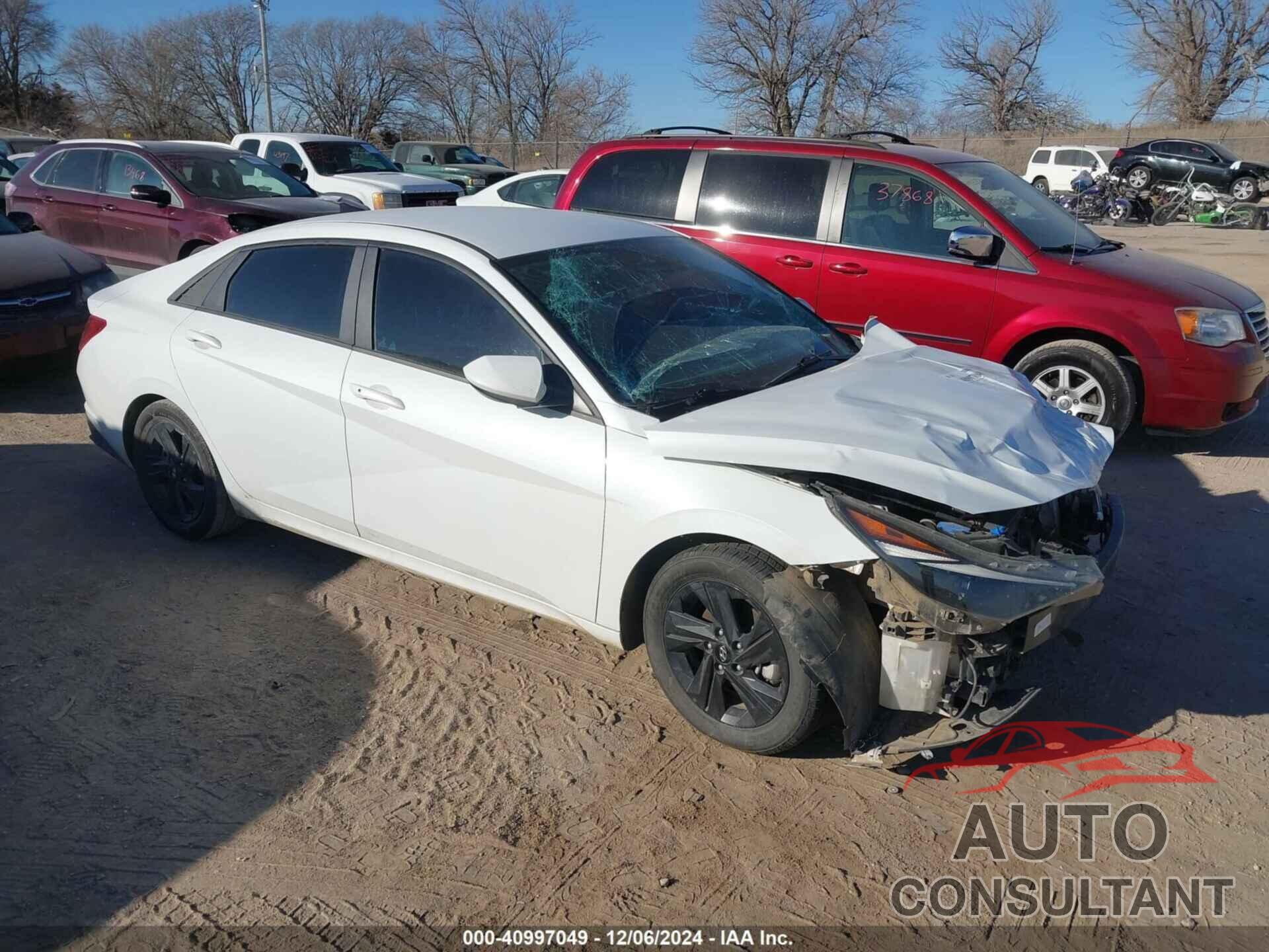 HYUNDAI ELANTRA 2023 - 5NPLM4AG9PH094817