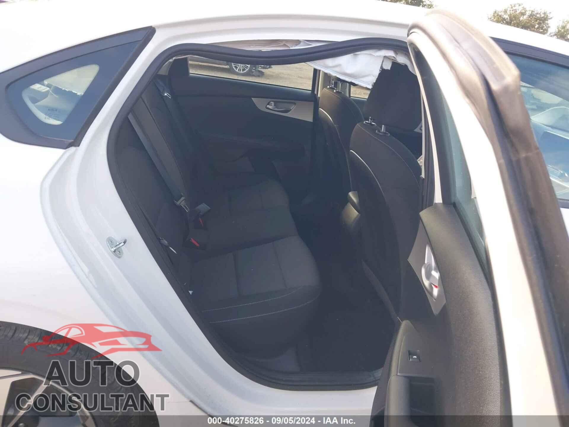 KIA FORTE 2023 - 3KPF24AD7PE646425