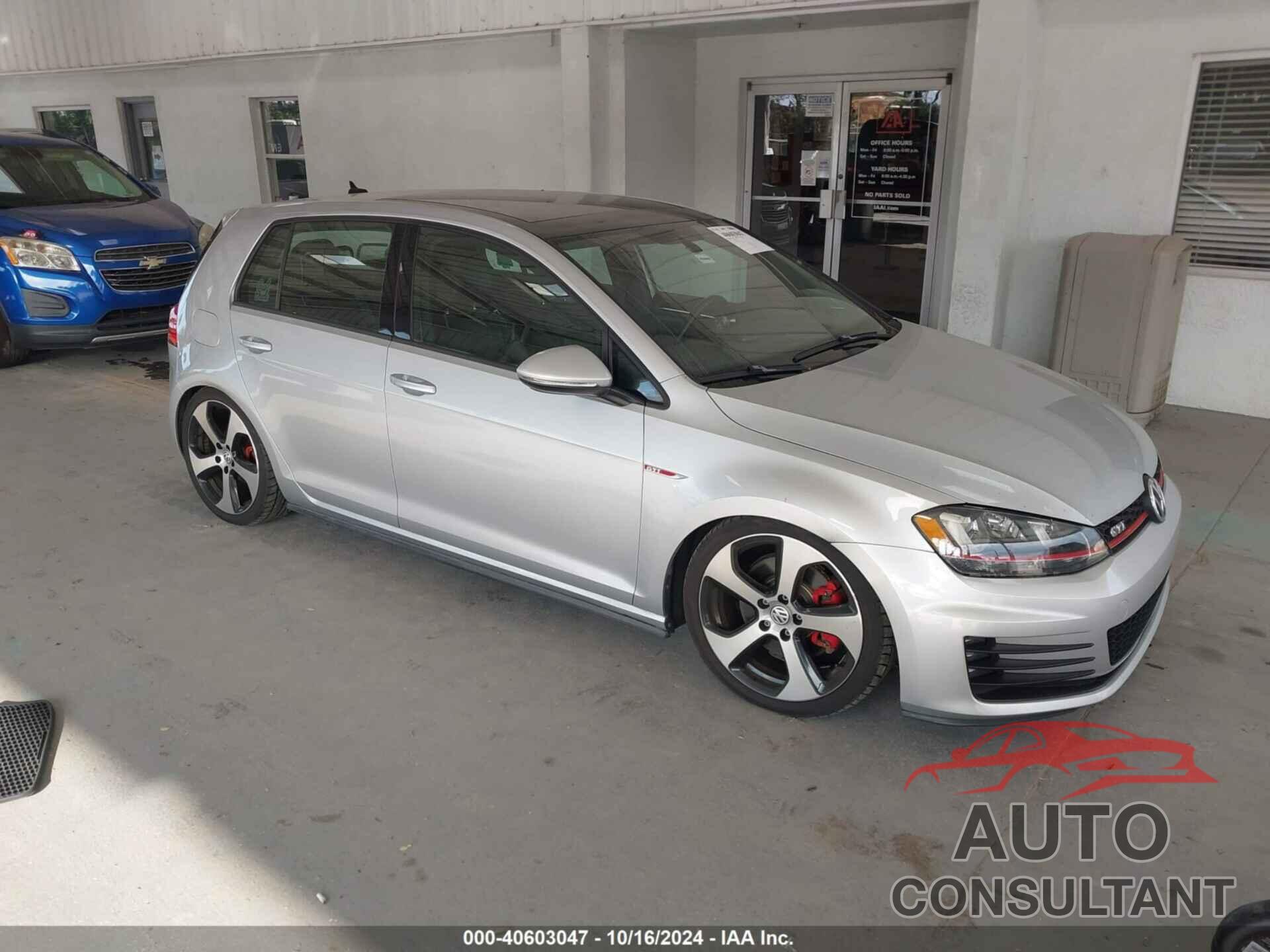 VOLKSWAGEN GOLF GTI 2015 - 3VW4T7AU1FM030629