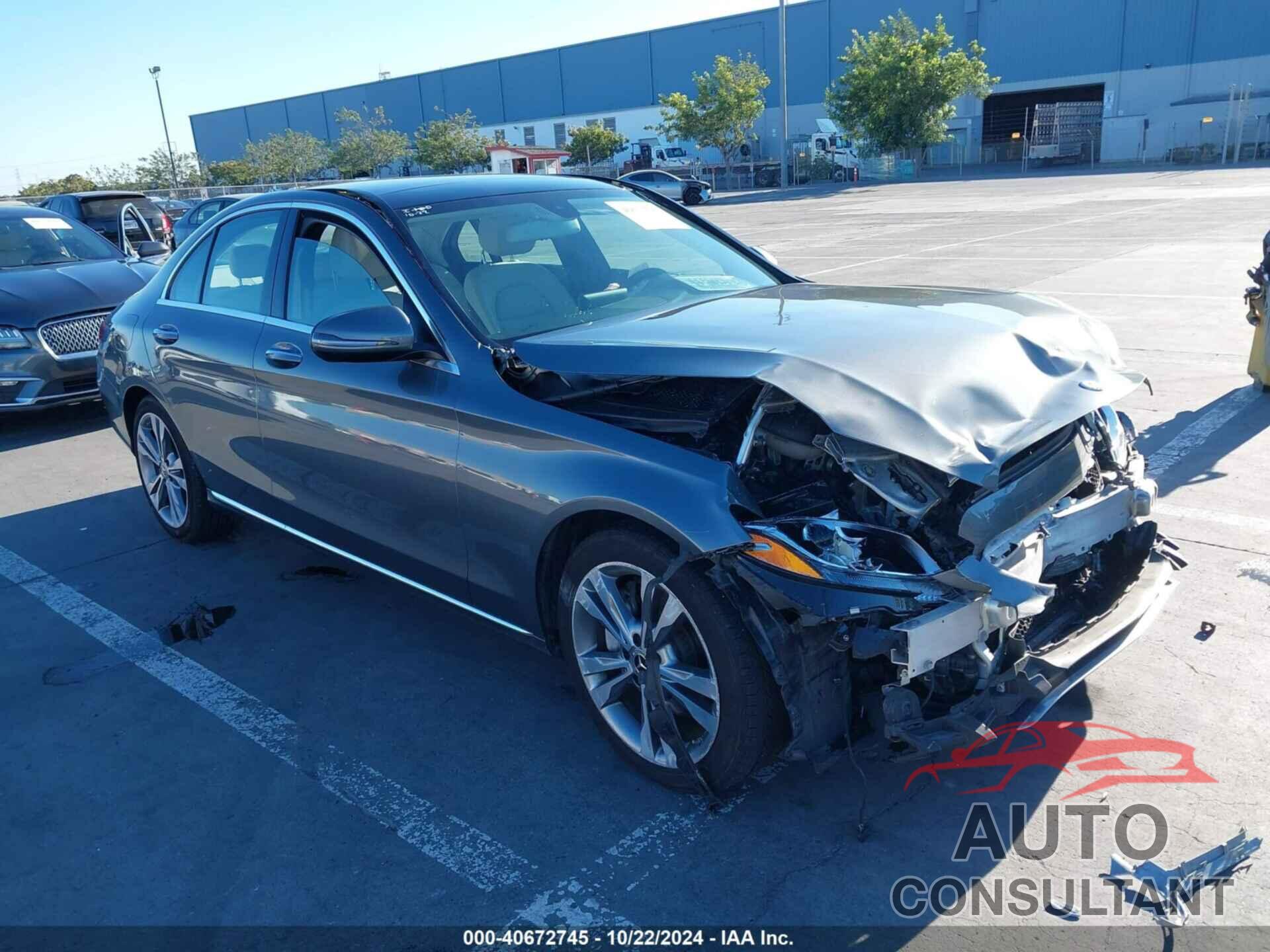 MERCEDES-BENZ C 300 2017 - 55SWF4JB7HU228136
