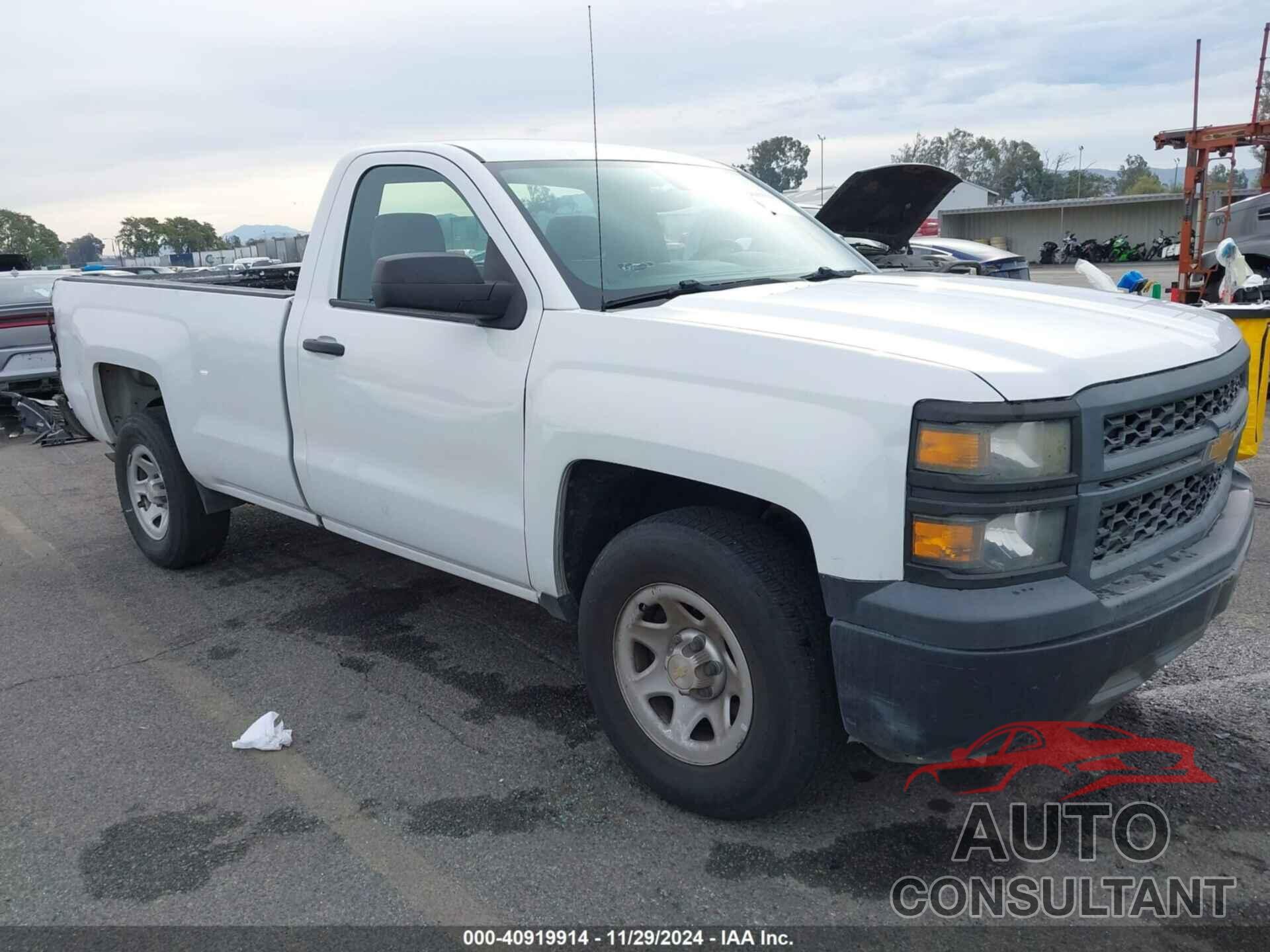 CHEVROLET SILVERADO 1500 2015 - 1GCNCPEH3FZ325203