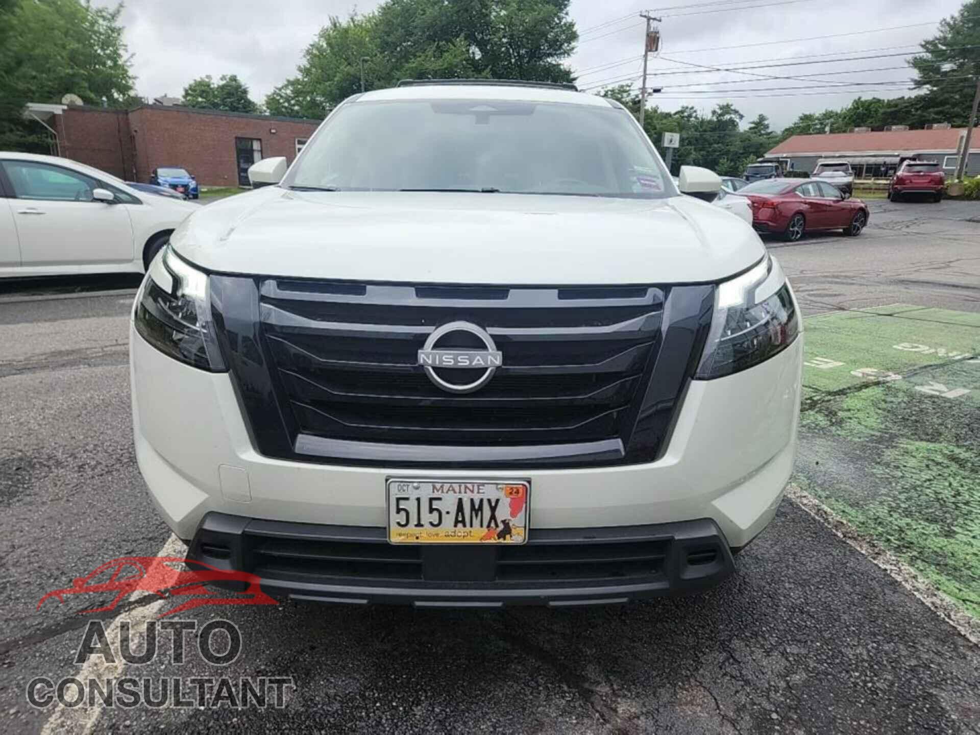 NISSAN PATHFINDER 2023 - 5N1DR3BC2PC240249