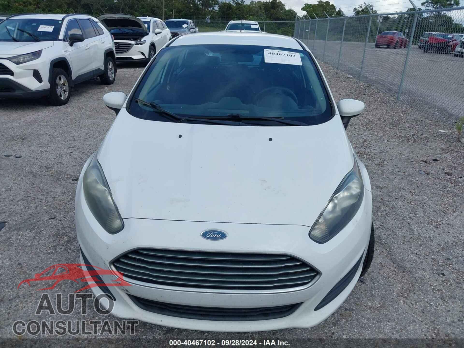 FORD FIESTA 2018 - 3FADP4EJ2JM101910