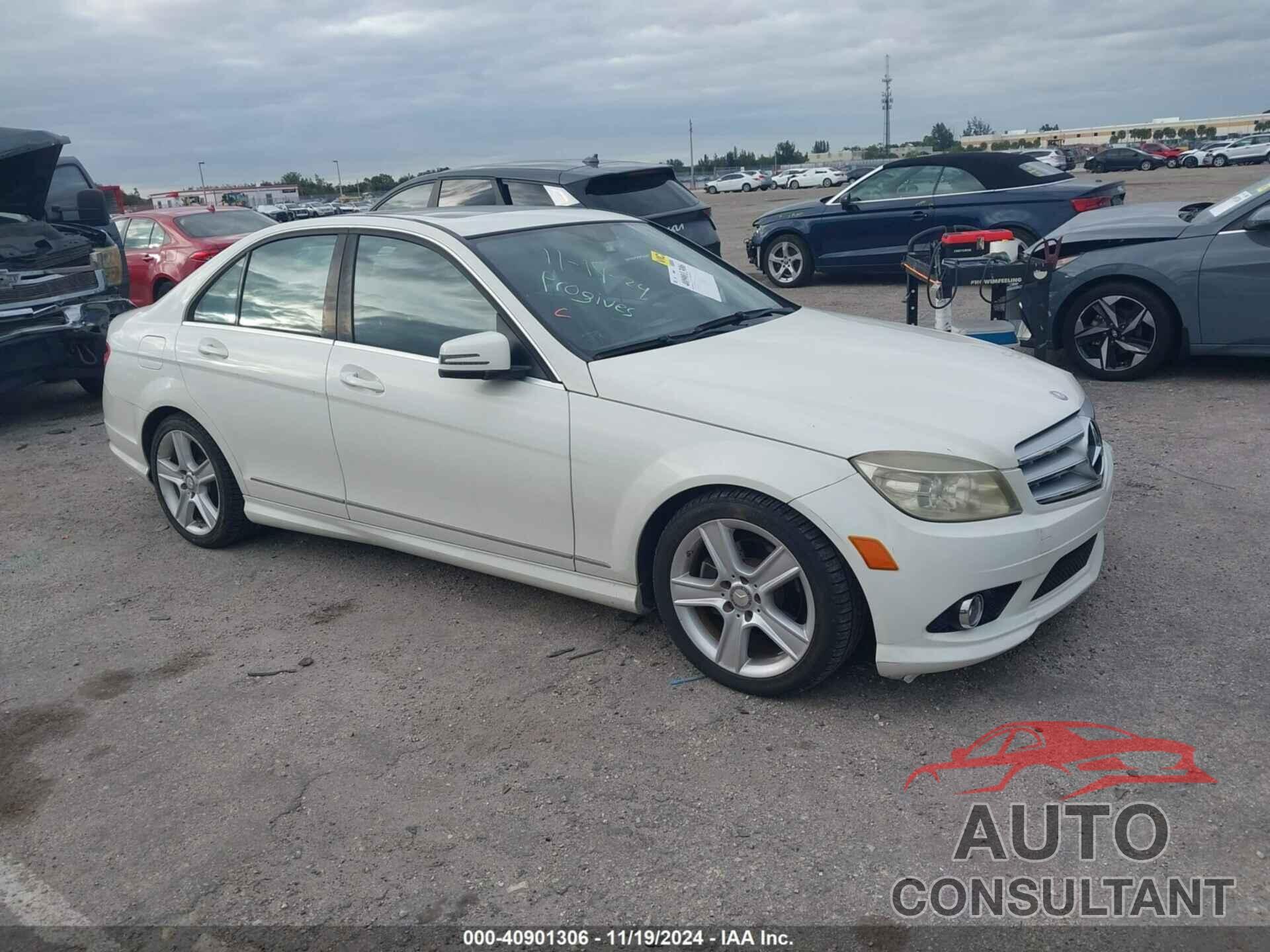 MERCEDES-BENZ C 300 2010 - WDDGF5EB0AR120159