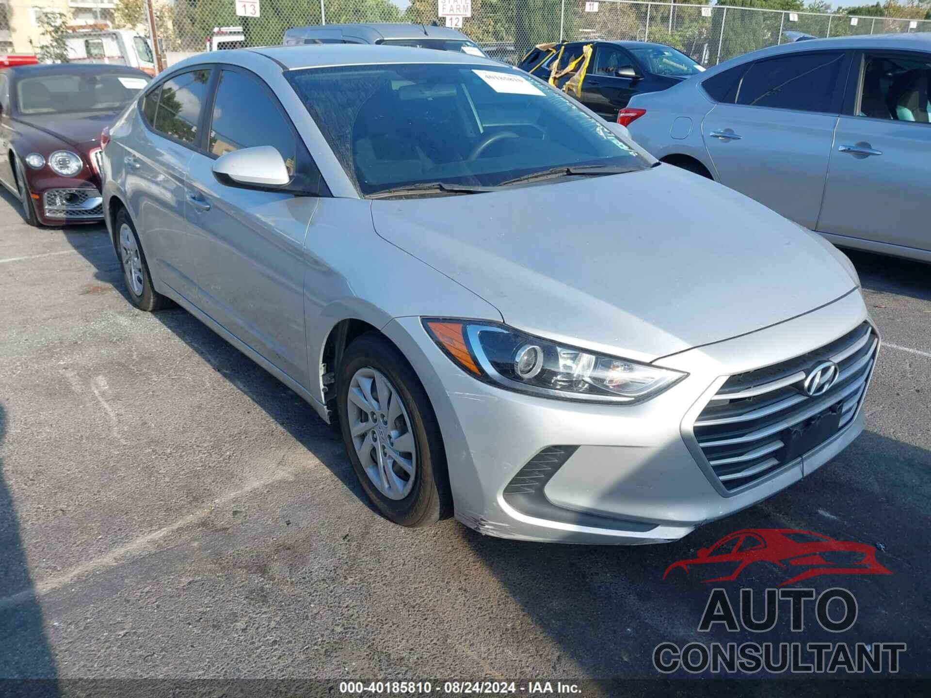 HYUNDAI ELANTRA 2018 - 5NPD74LF4JH280885