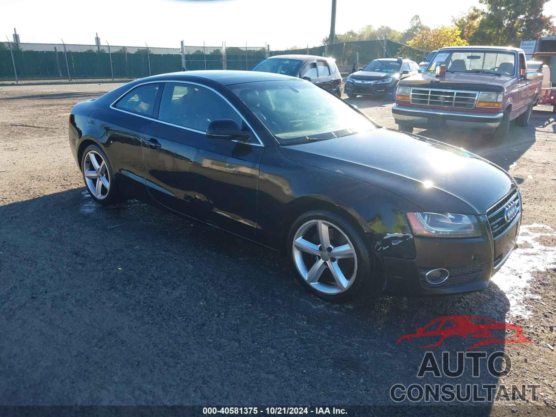AUDI A5 2009 - WAUDK78T29A013825