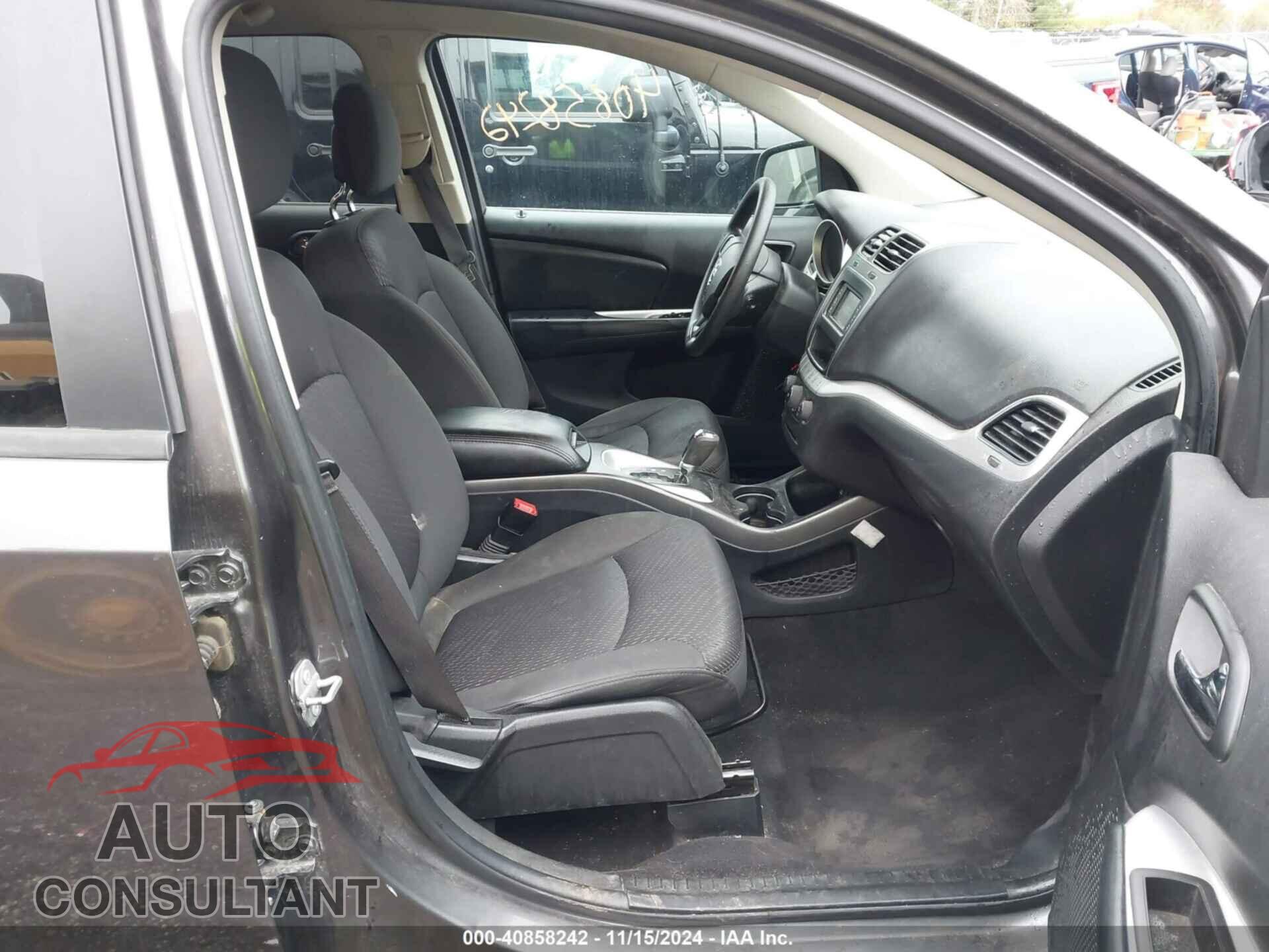 DODGE JOURNEY 2018 - 3C4PDCAB5JT382826
