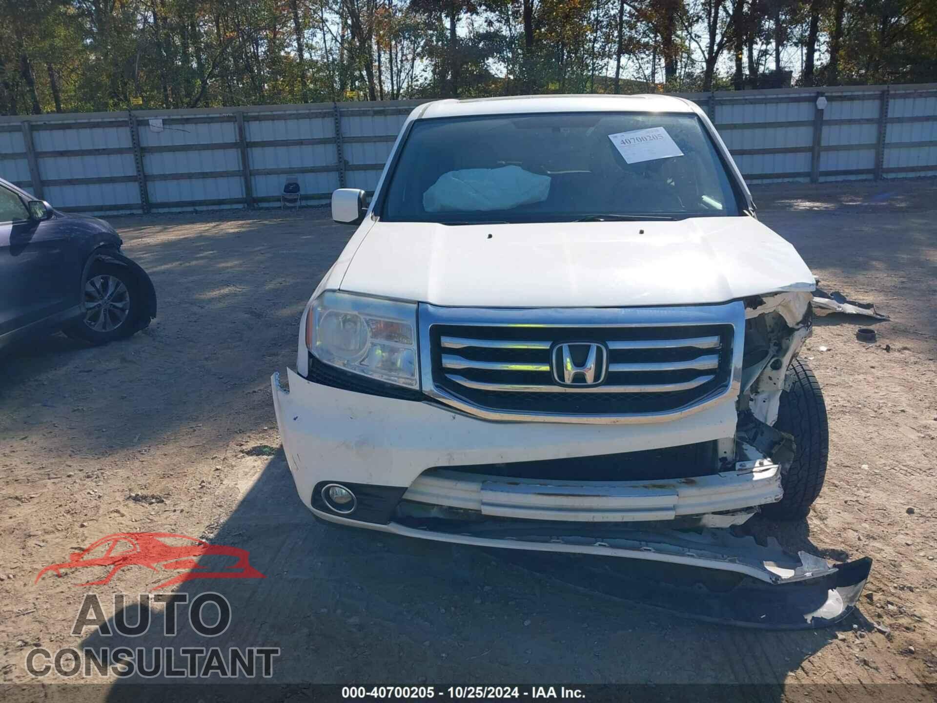 HONDA PILOT 2013 - 5FNYF4H76DB007178