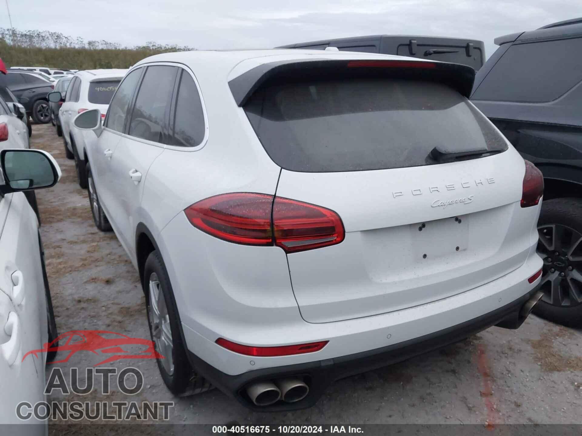 PORSCHE CAYENNE 2017 - WP1AB2A25HLA51464