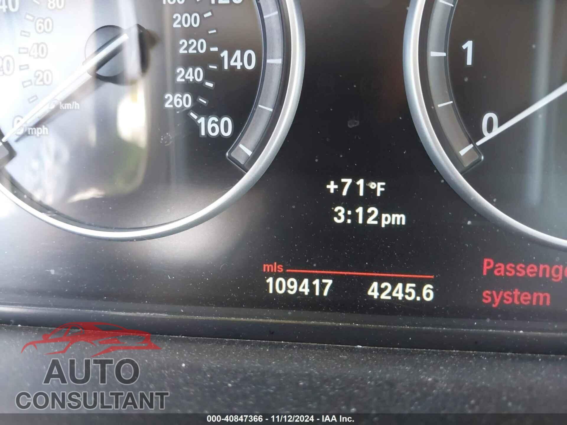 BMW 528I 2012 - WBAXG5C59CDX03542